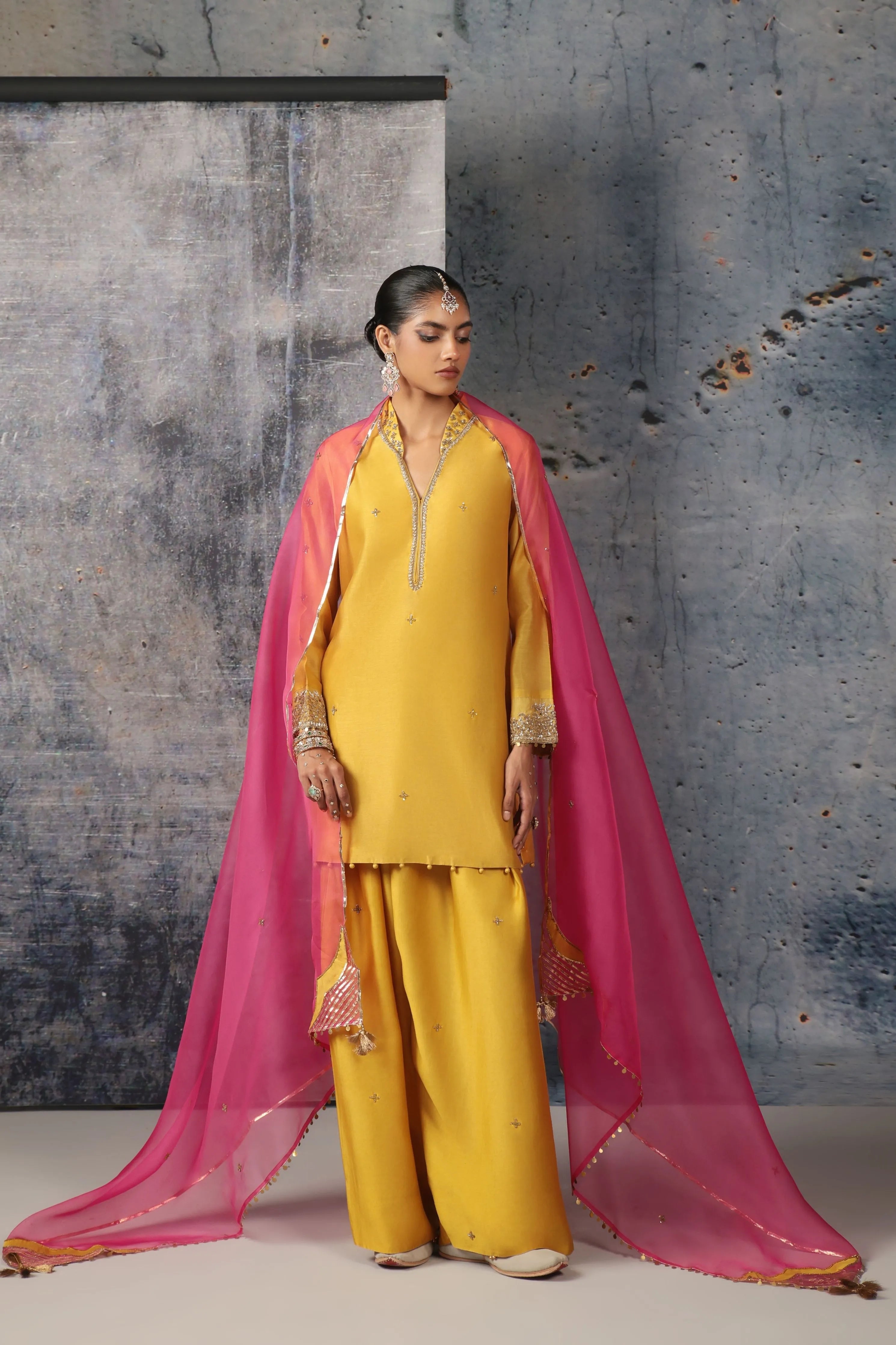 Mehrang Yellow Short Buti Kurta Set