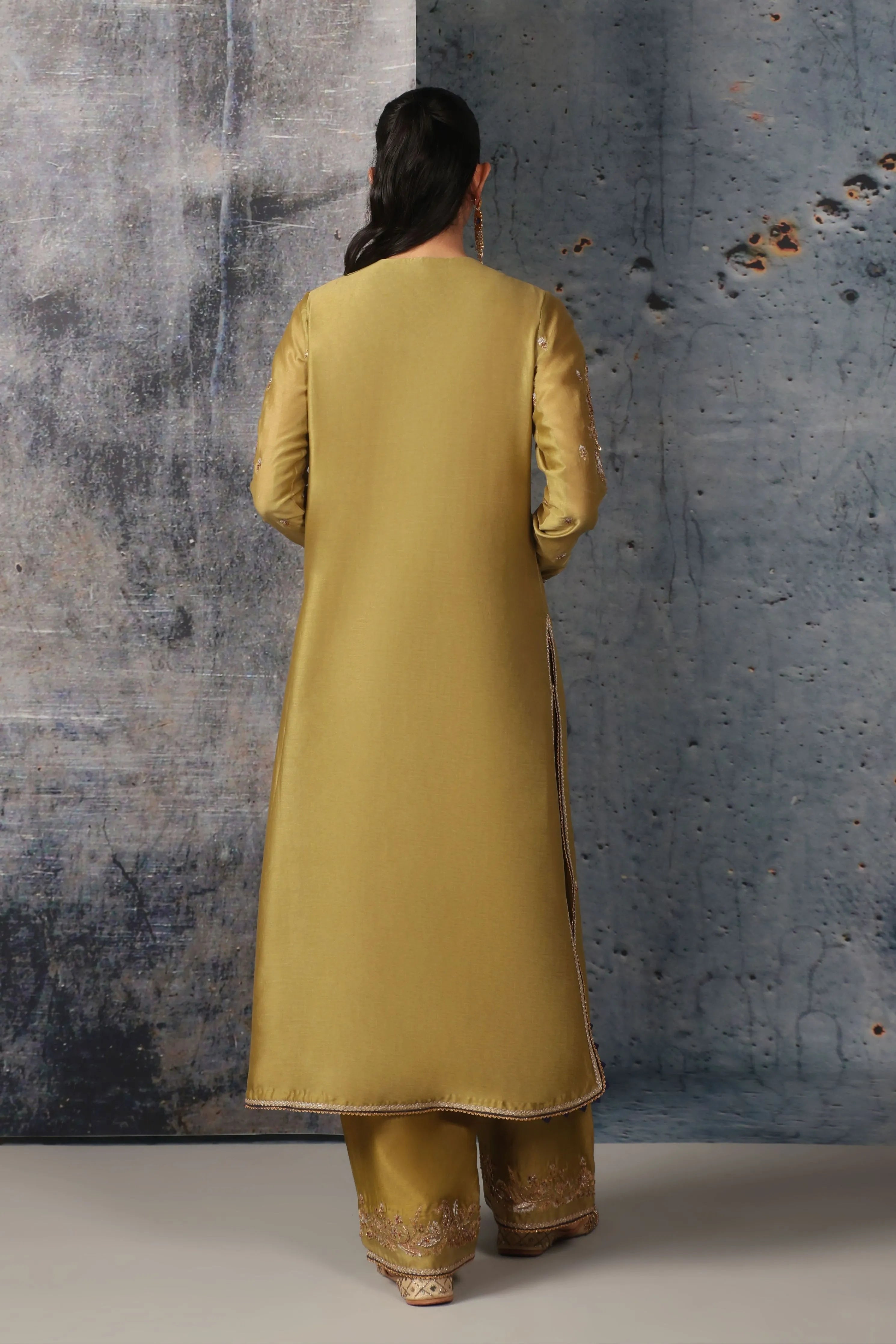Mehrang Olive Green Straight Long Kurta Set
