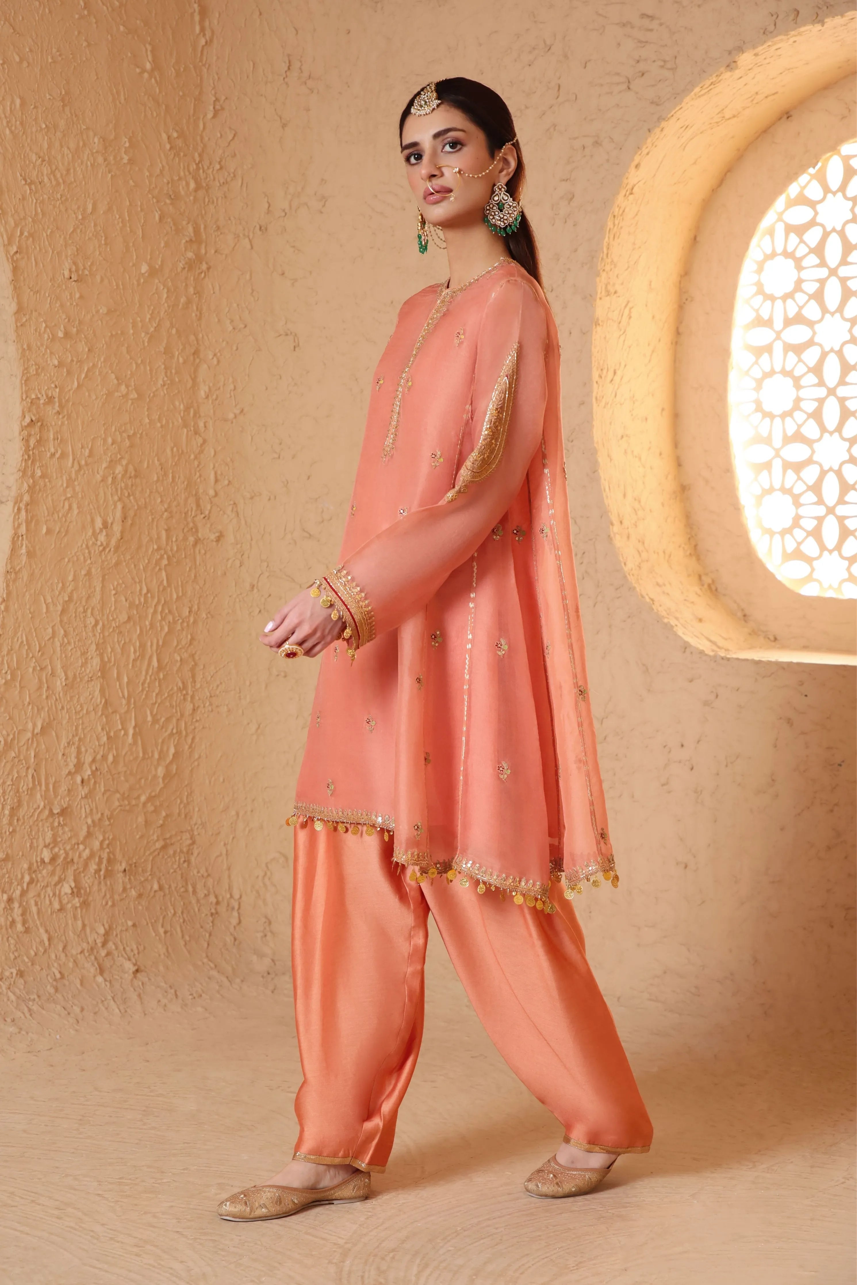 Mehrang Peach Short Pheran Kurta Set