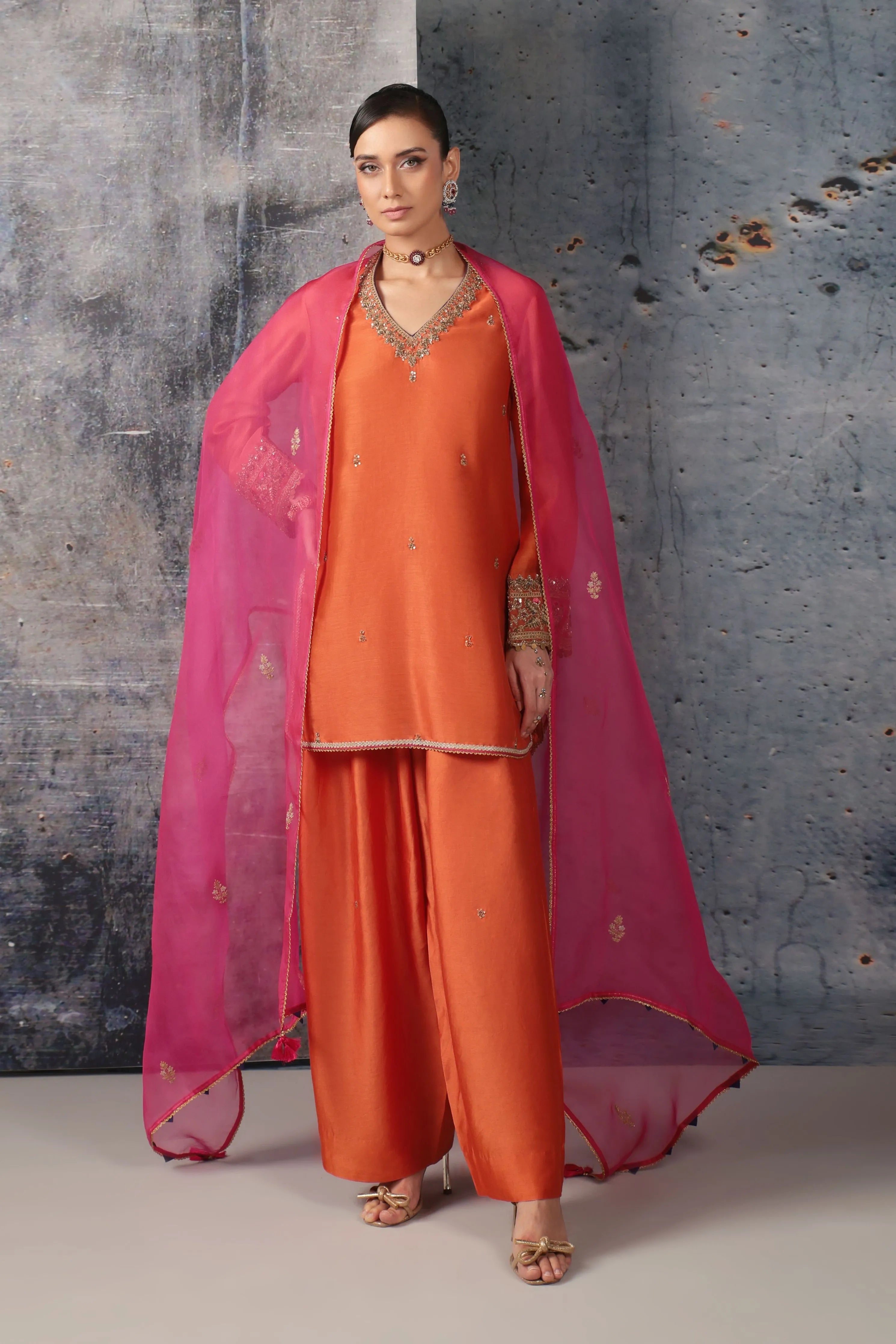 Mehrang Orange V Neck Short Kurta Set