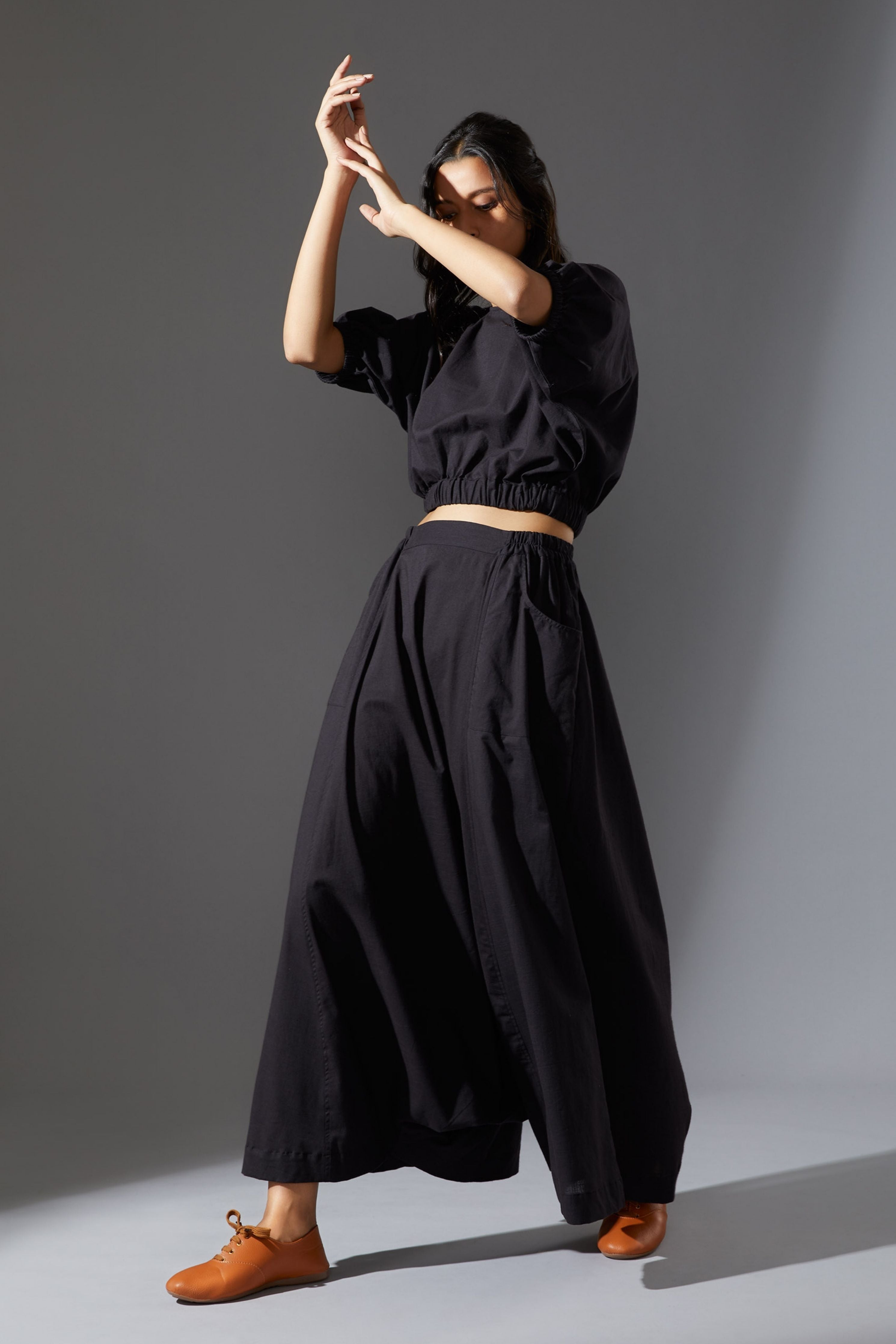 Mati Sphara Black Top