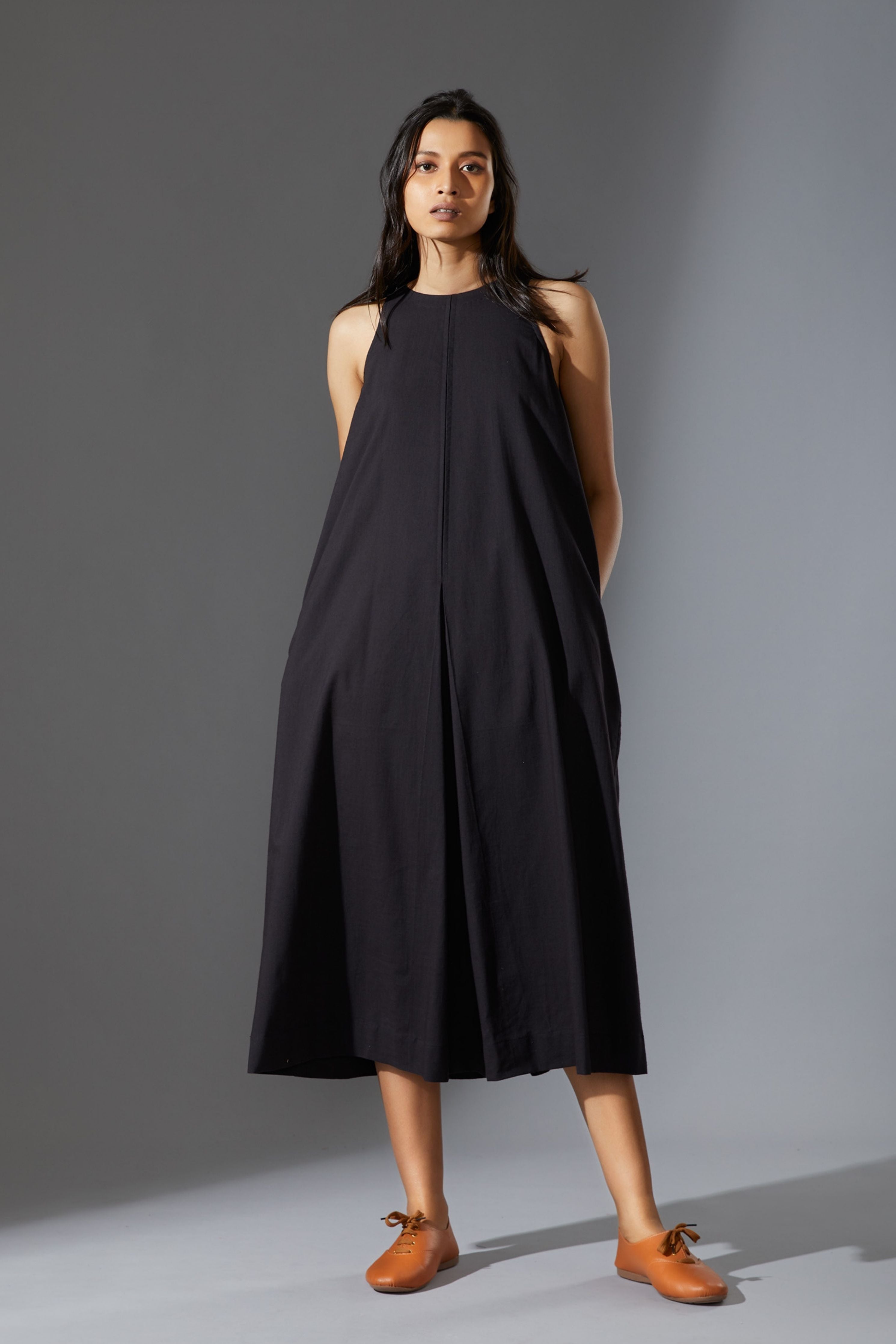 Mati Vita Aakaar Black Dress