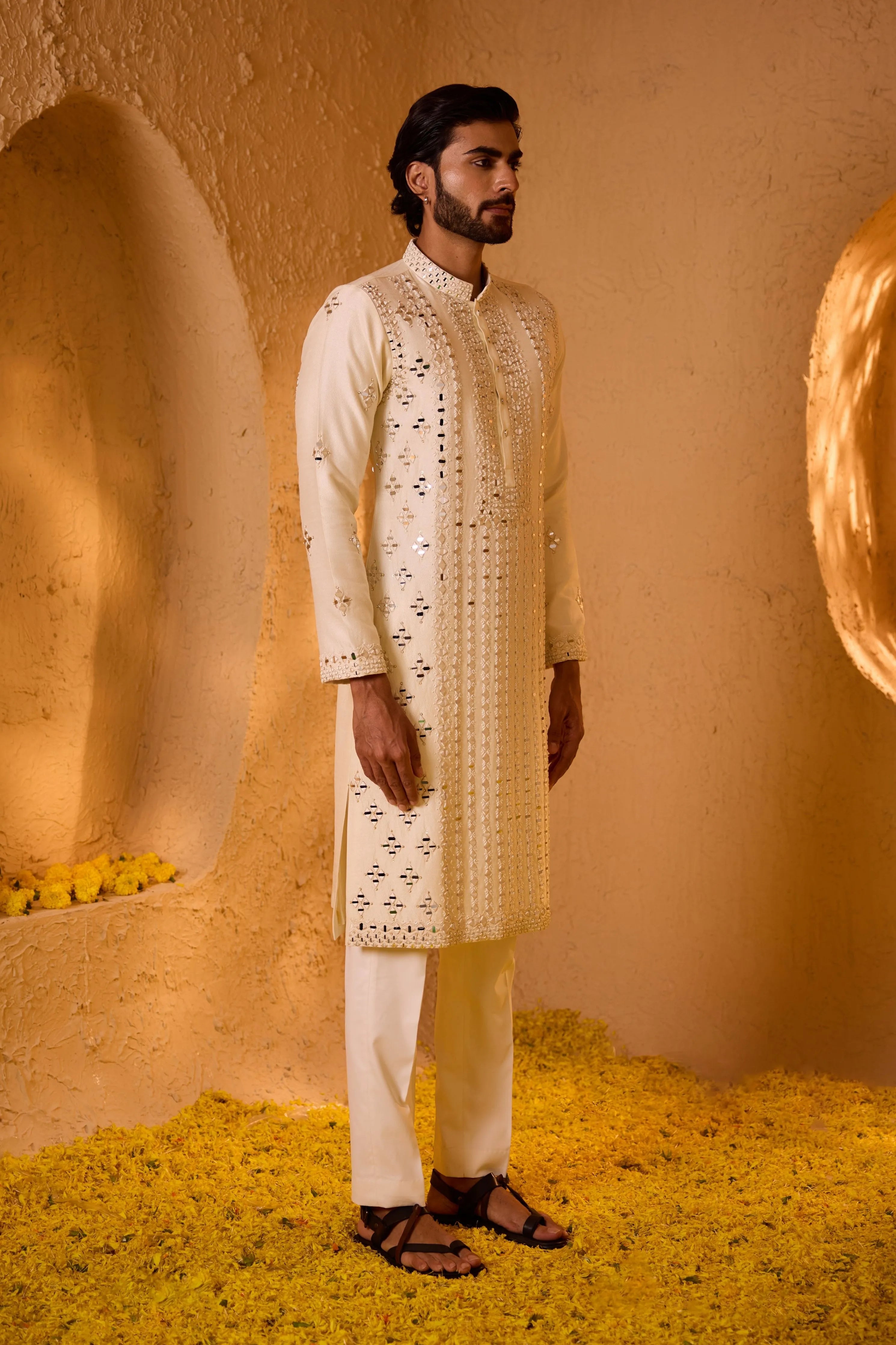 Varunesh Kurta Set