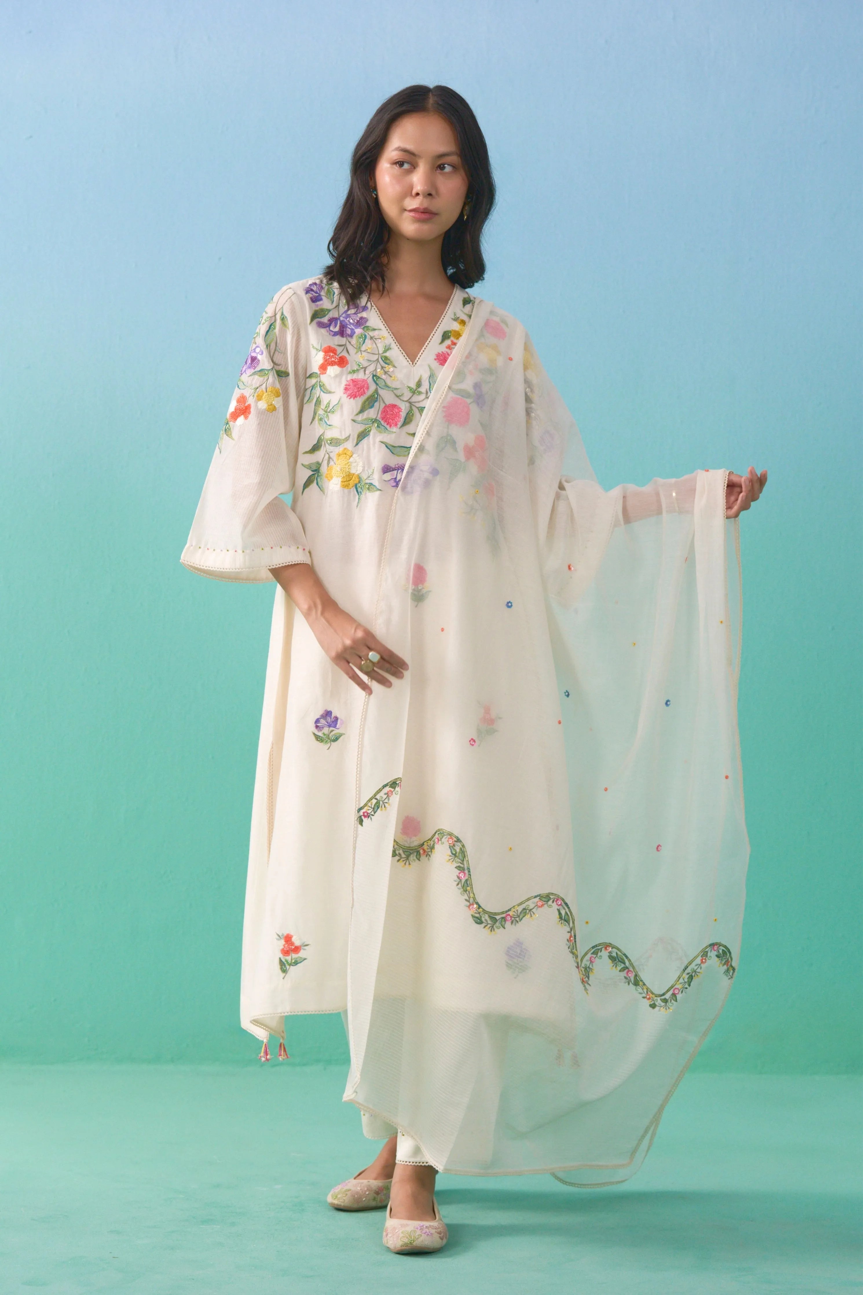 Parisa Kurta Set