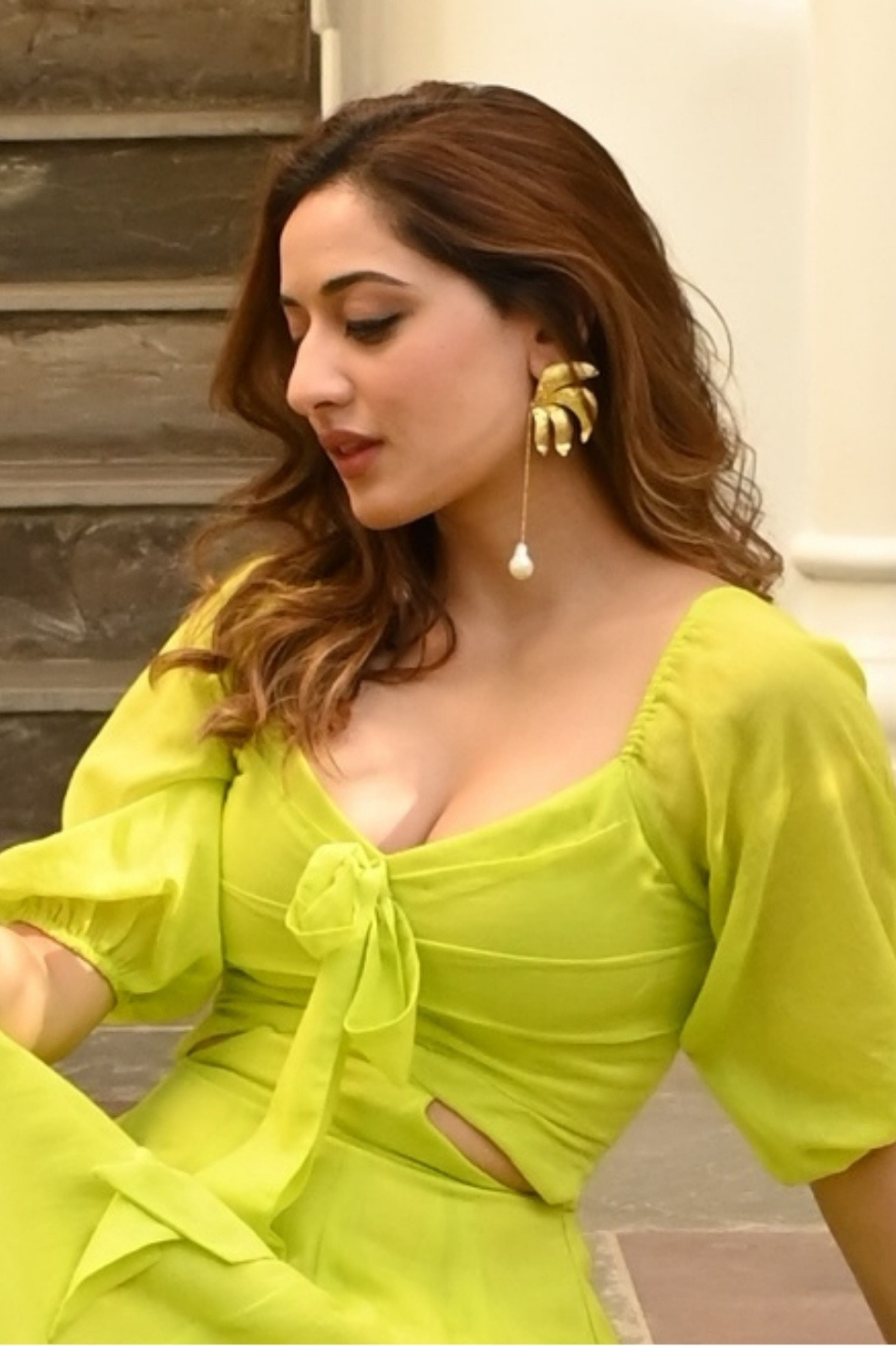 Avya Earrings