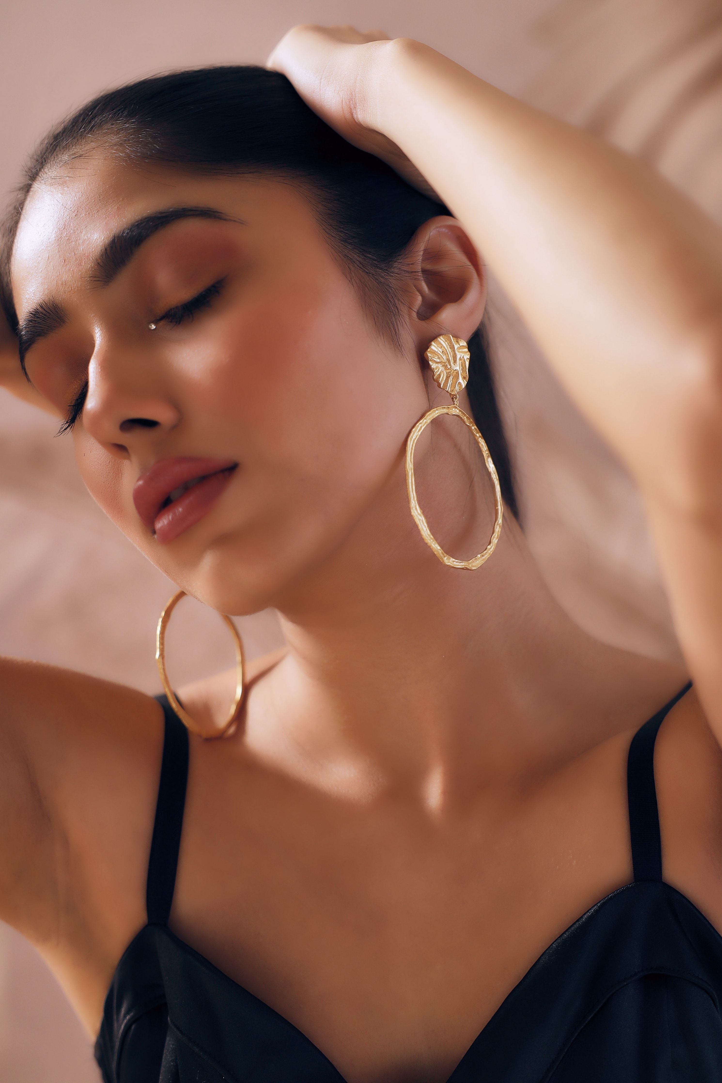 Chavvi Earrings