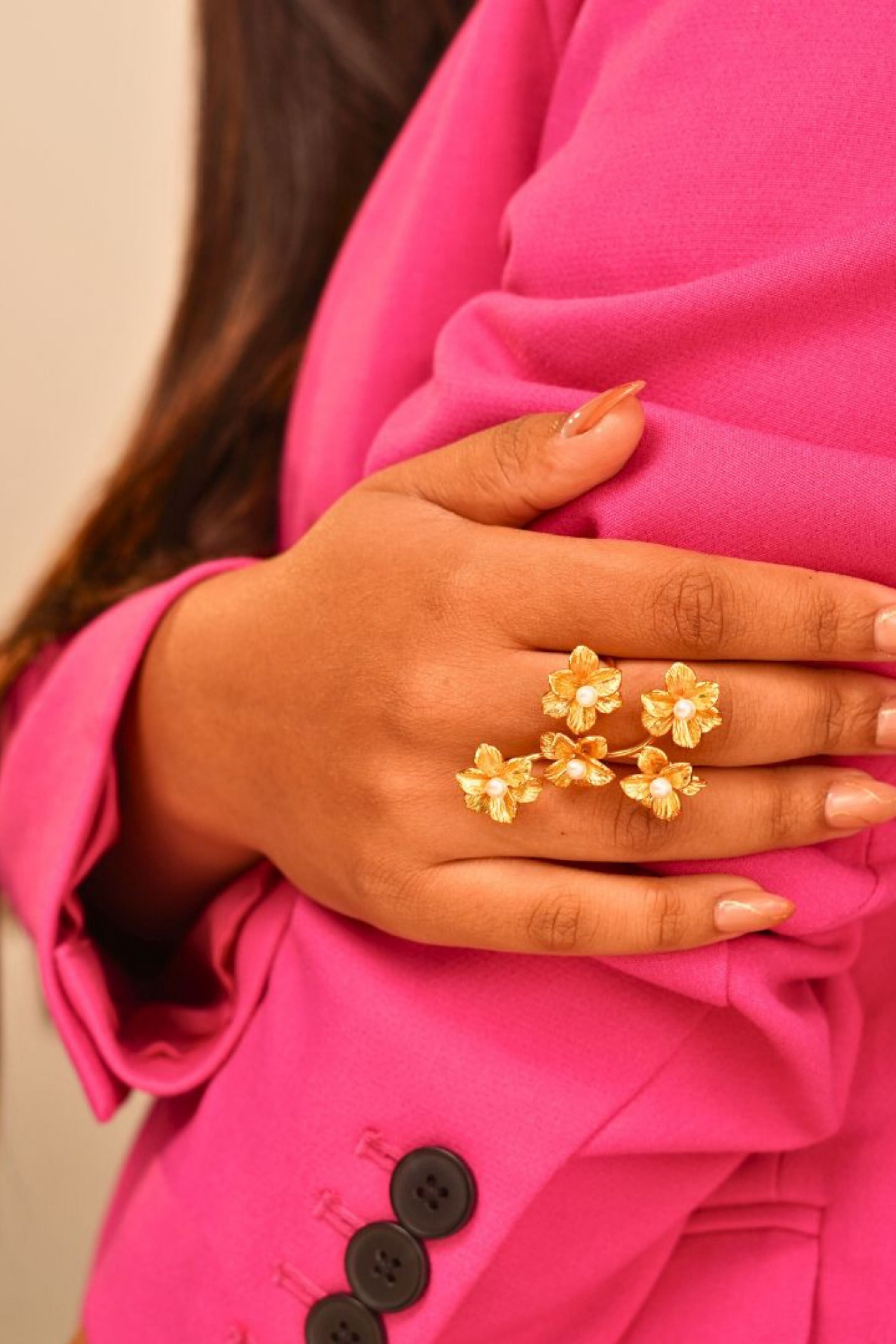 Blossom of 5 flowers Ring