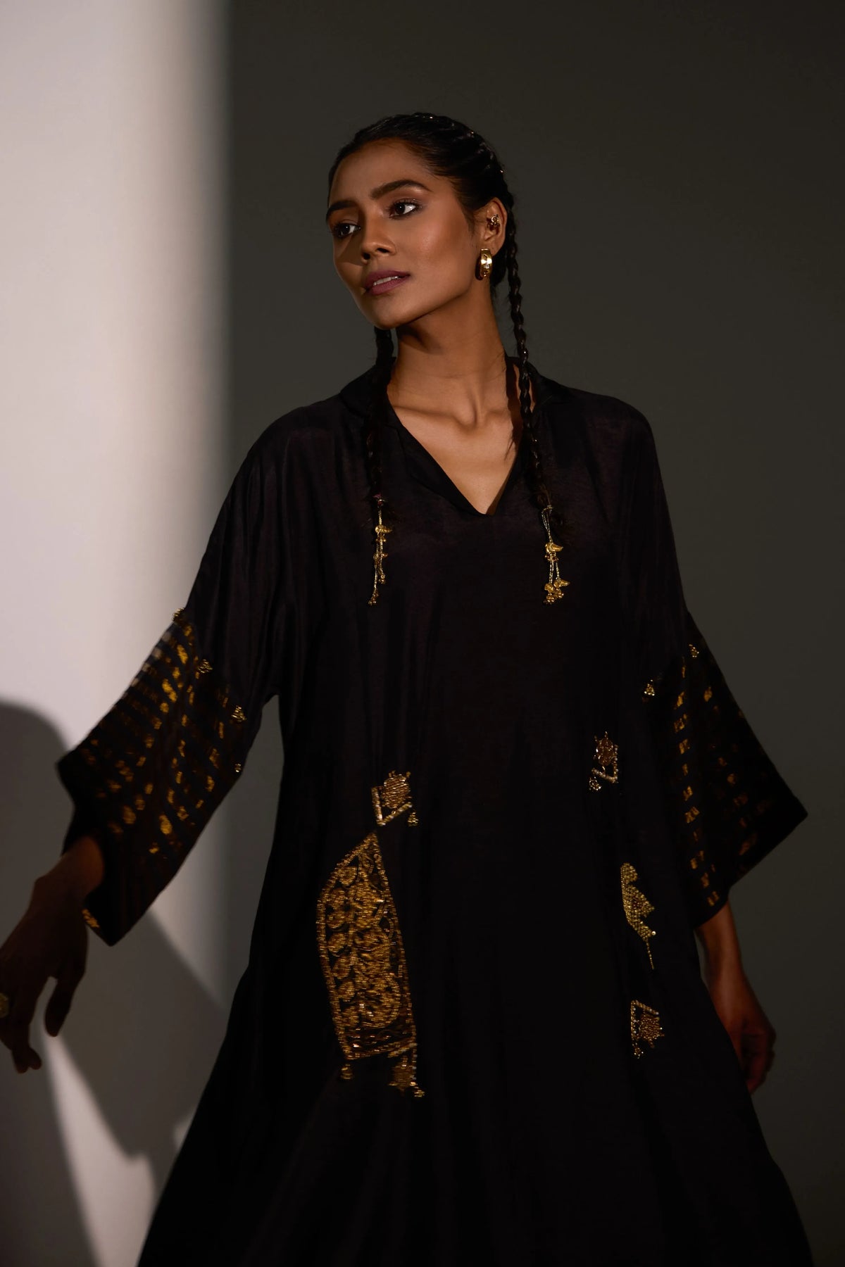 NIHAAR SET - BLACK