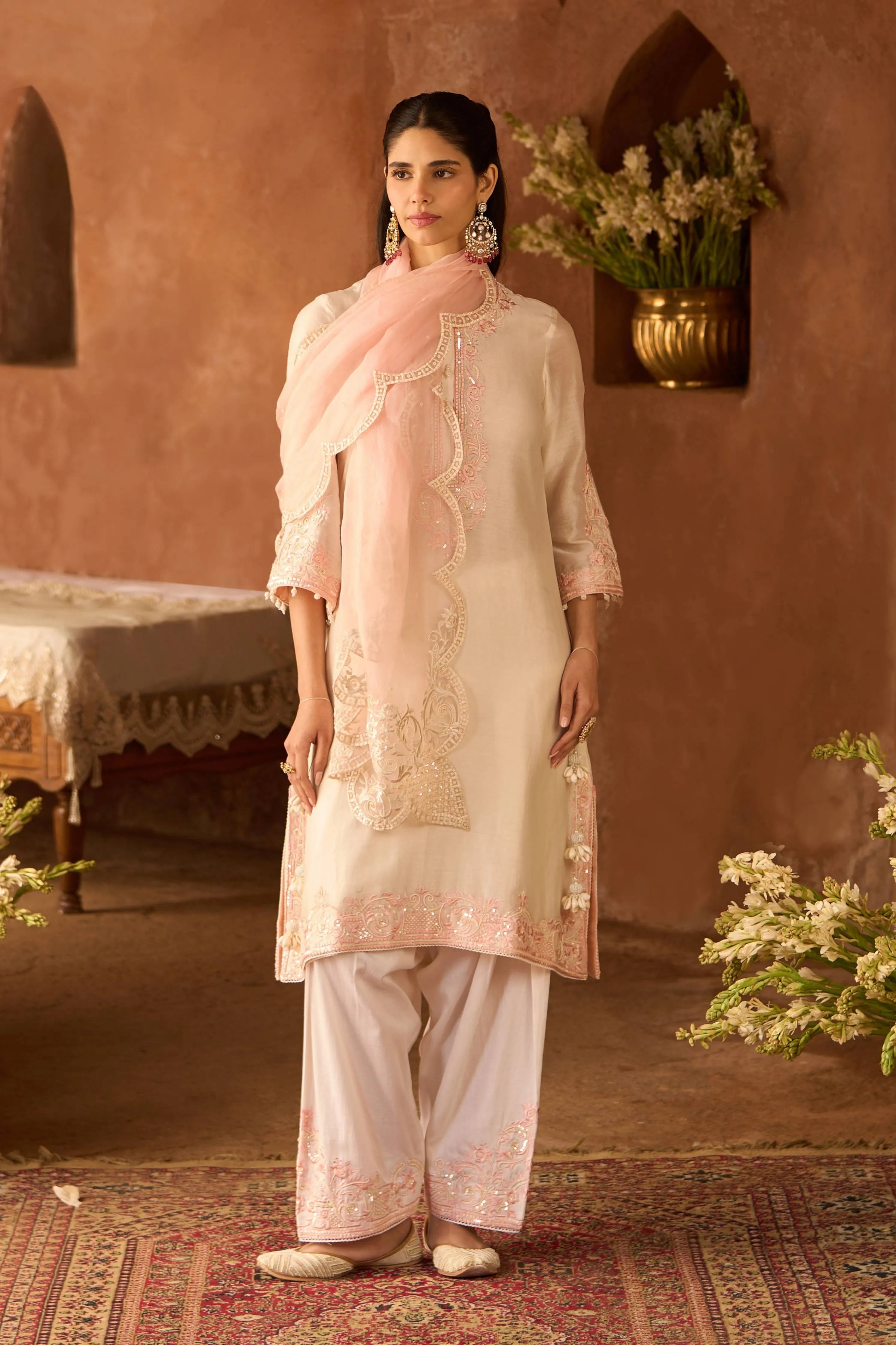 Hani Daisy Ivory & Pink A Line Kurta Set