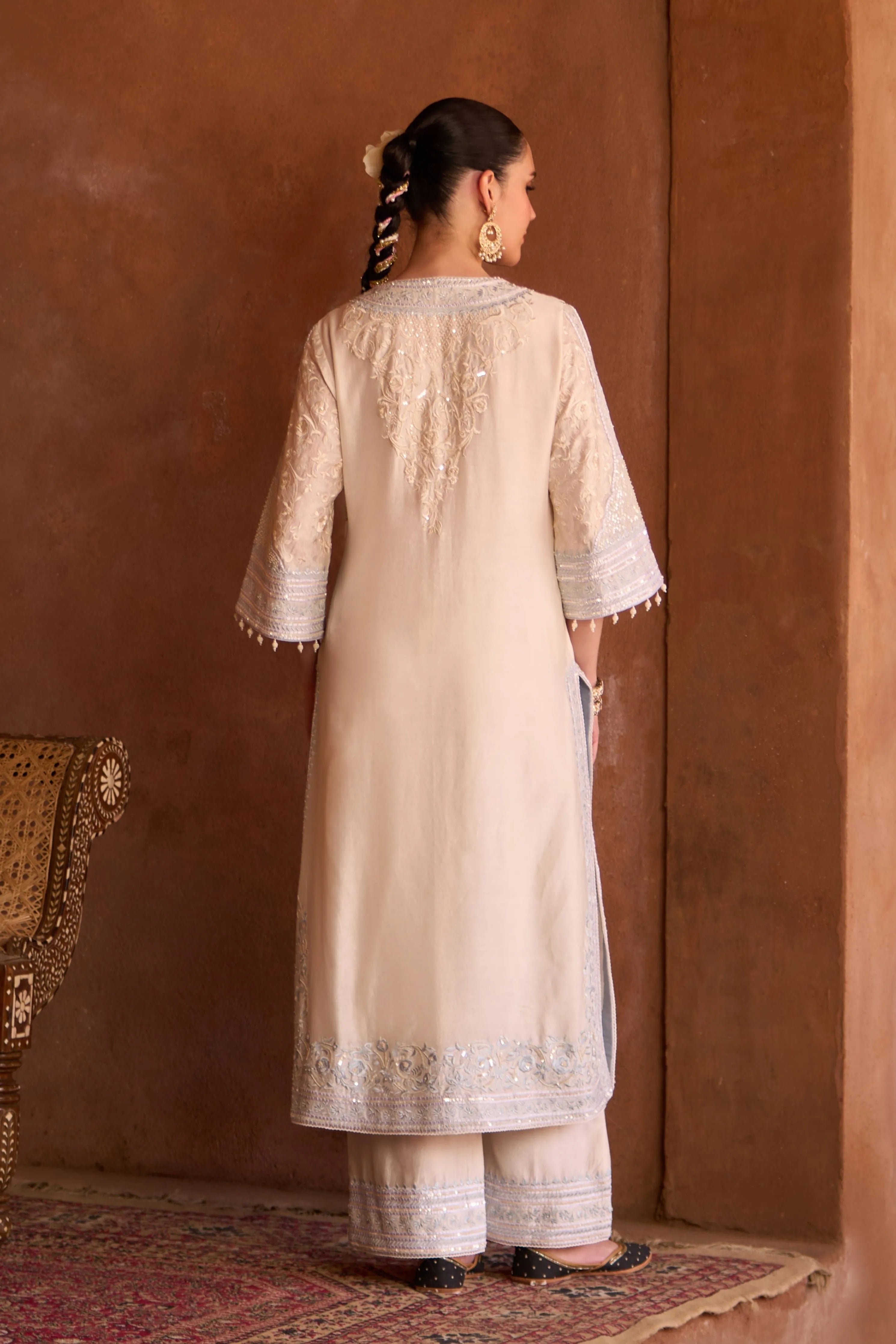 Nurvi Daisy Ivory & Blue Long ALine Kurta Set
