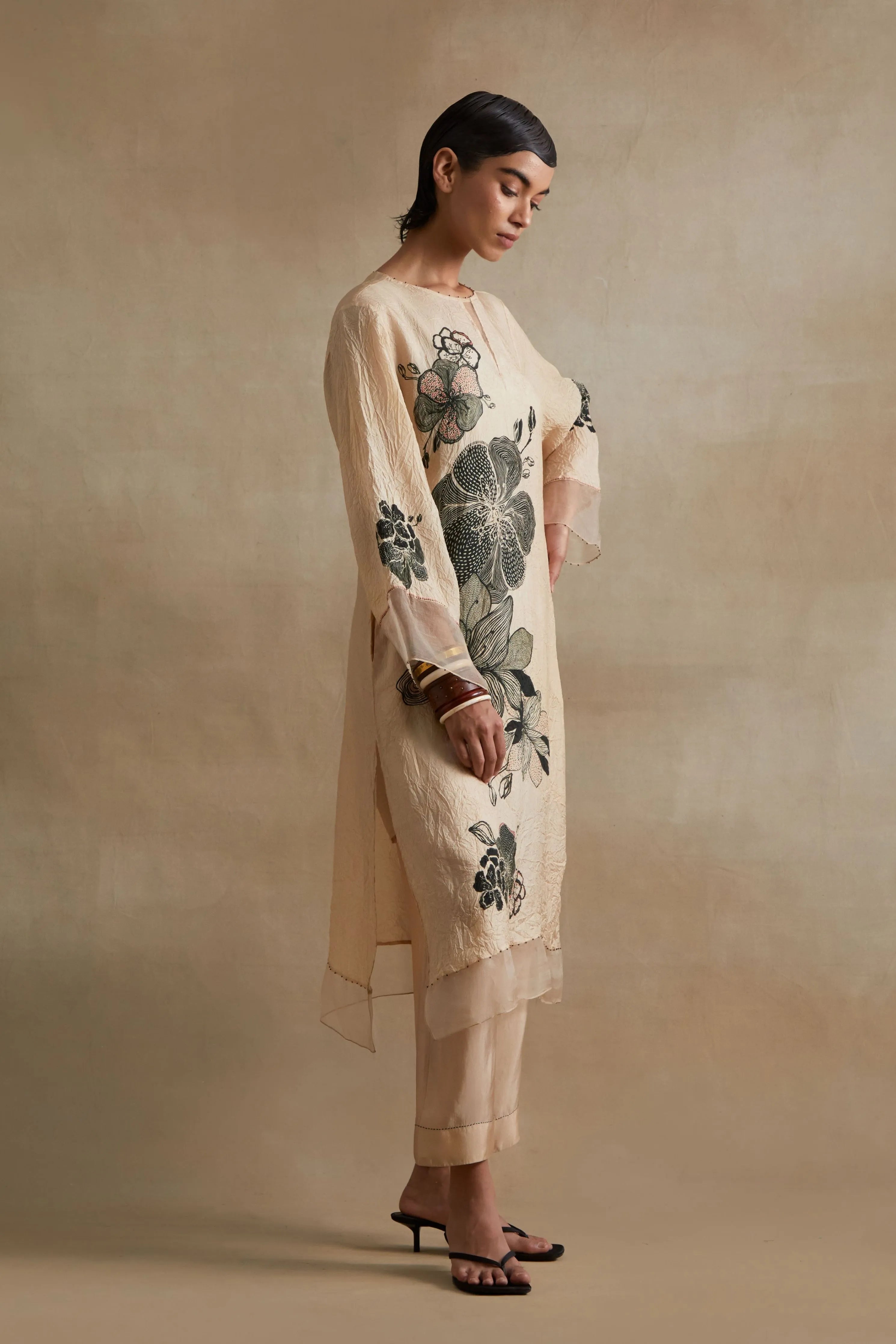 Clay Bold Floral Print Kurta Set