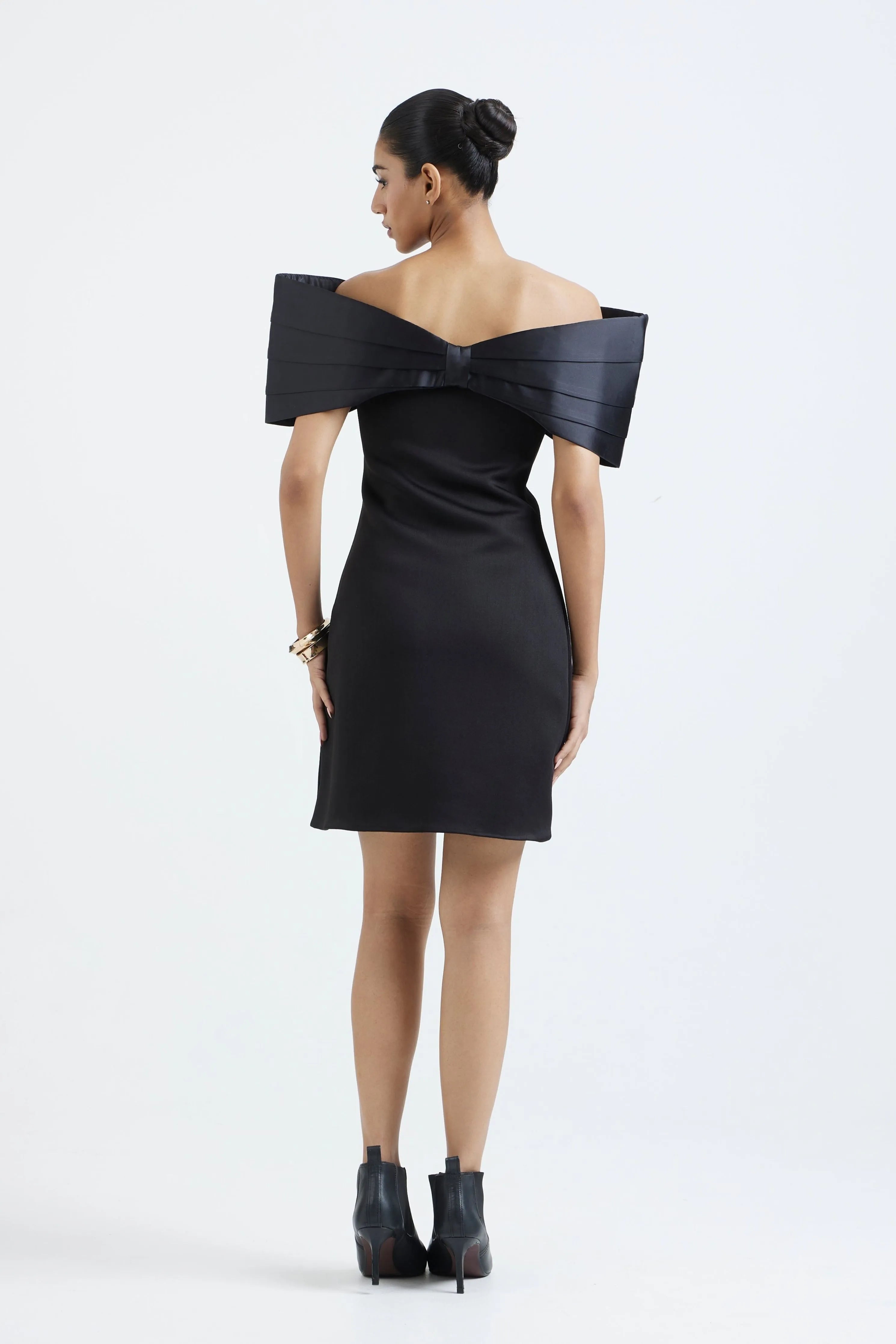 Mira Dress With Sera Bow