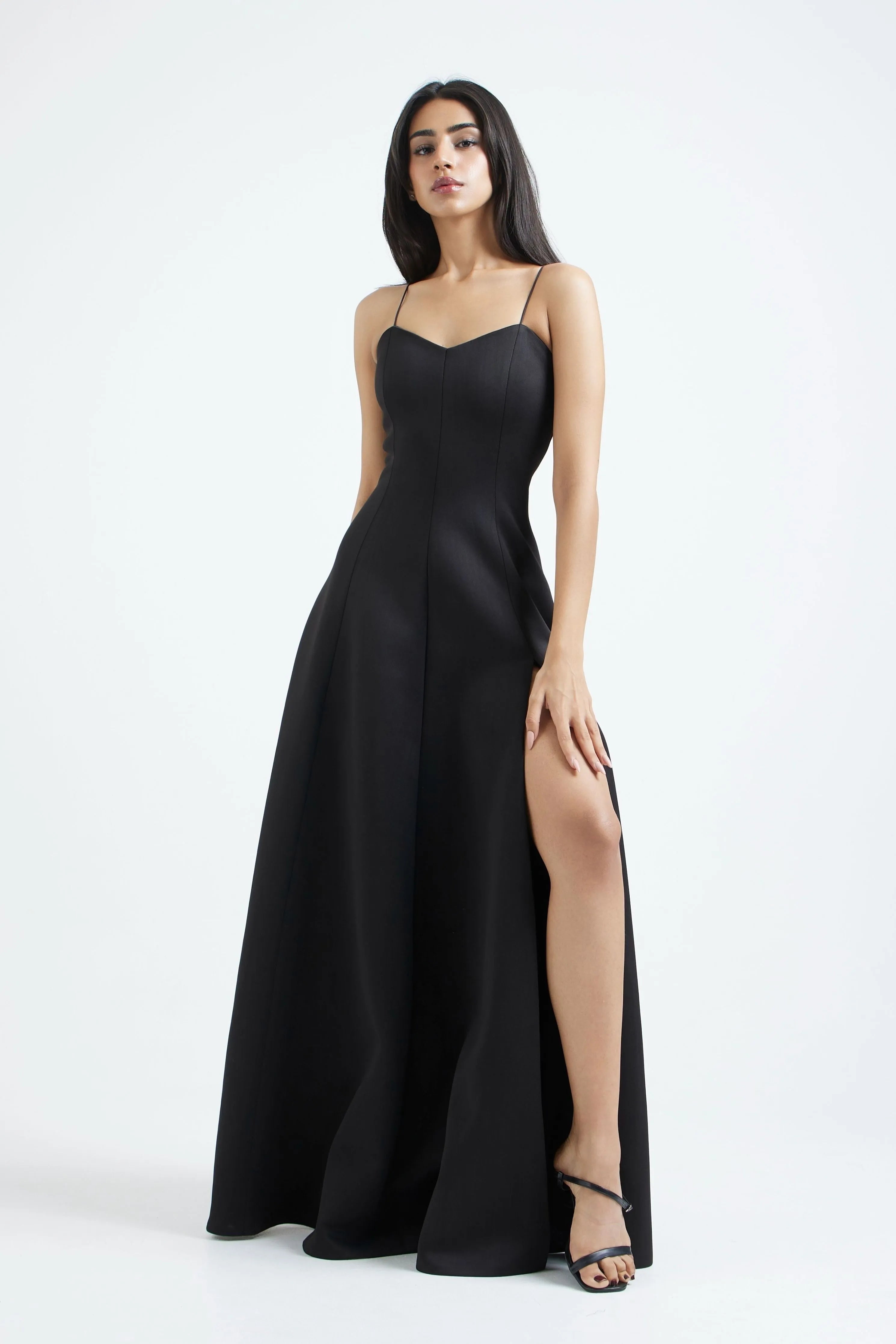 Kaira Gown