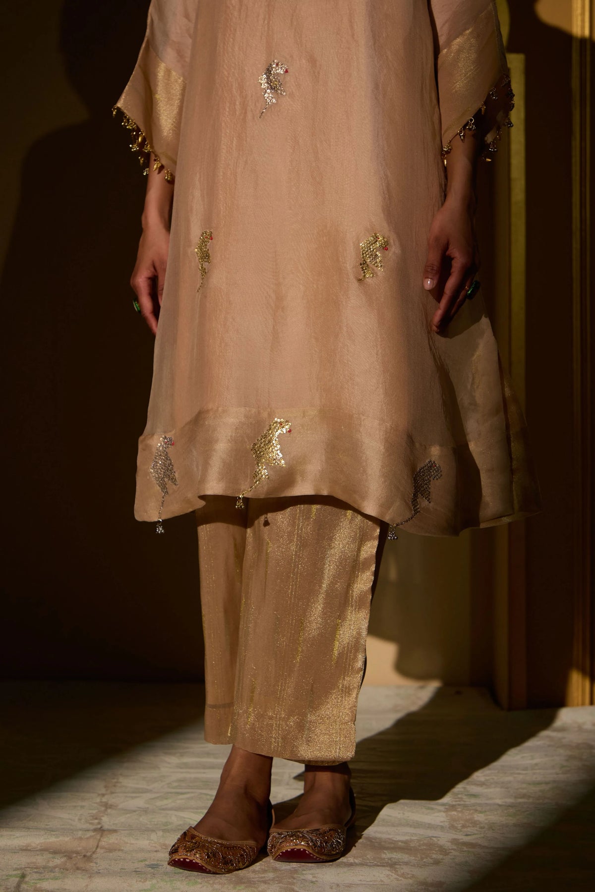 PARINDA SET - BEIGE