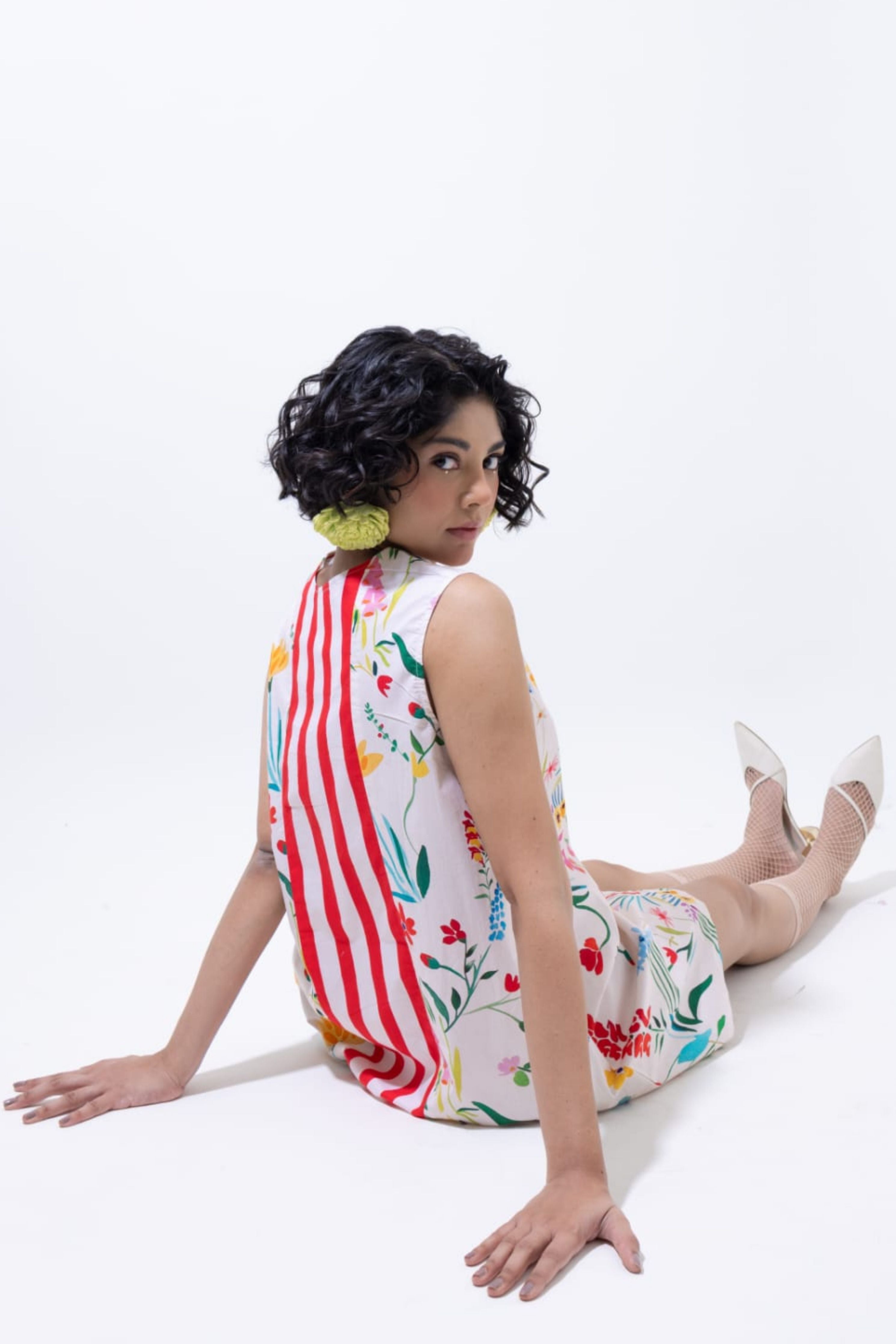 Floral Elegance Sleeveless Dress