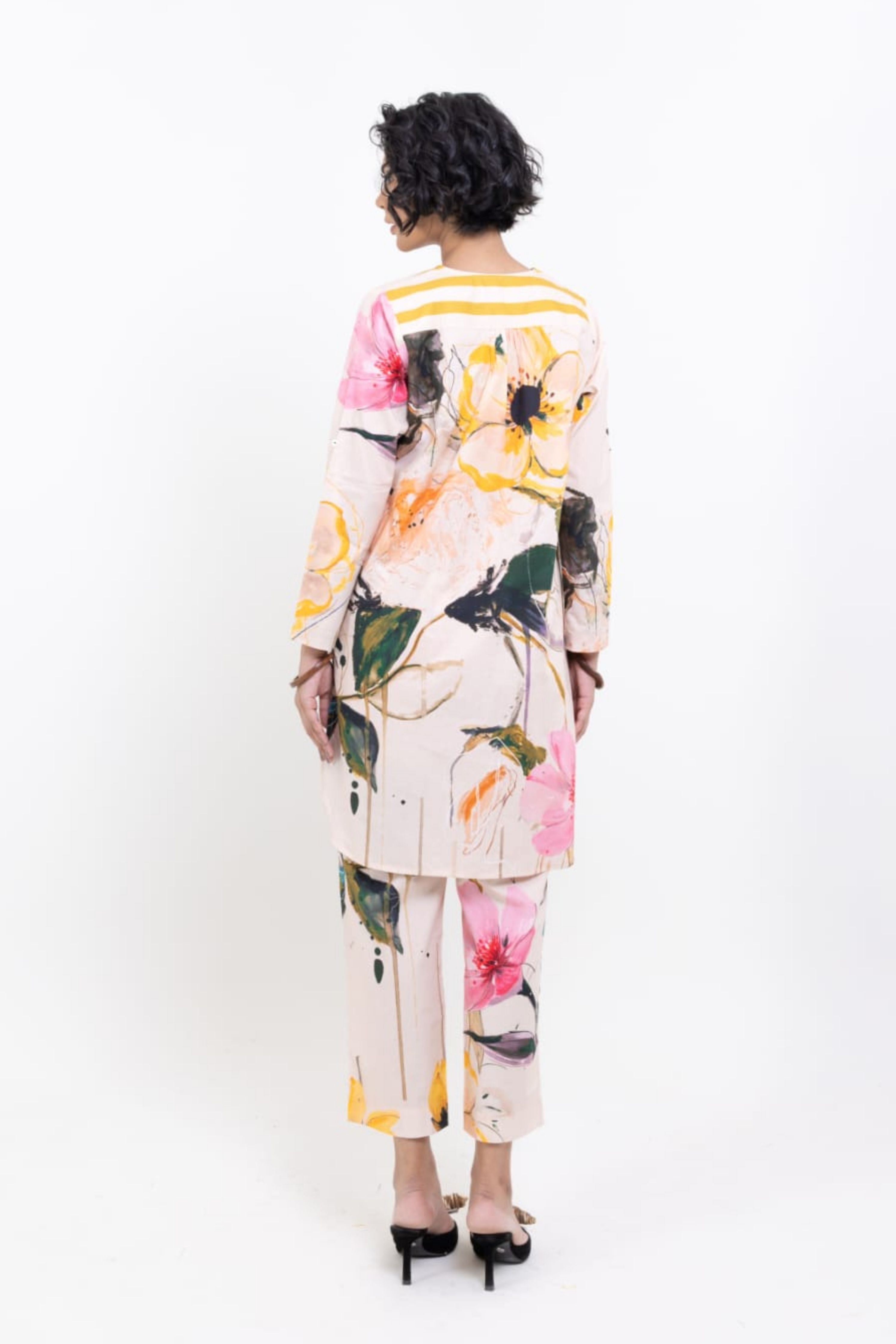 Elegant Floral Kurta Set