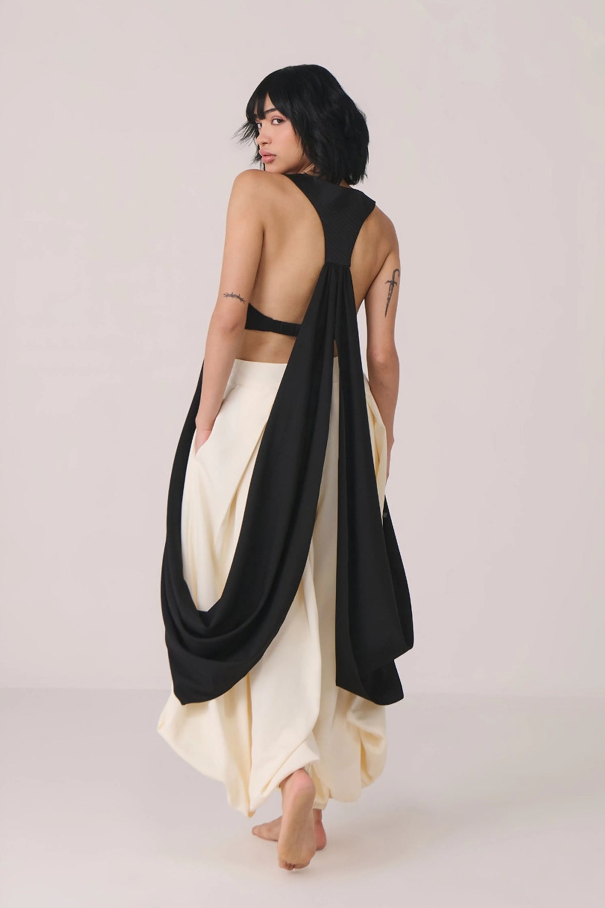 Pina Suspender