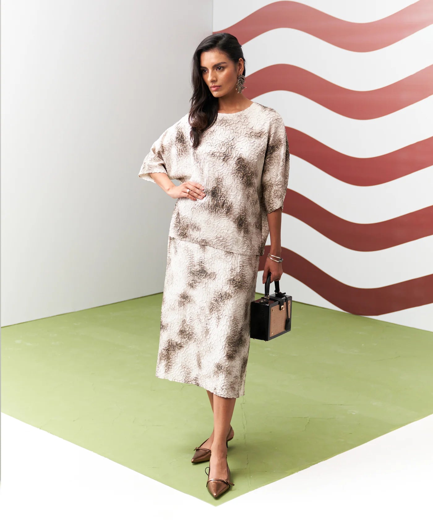 BROWN ANTONIA SKIRT SET