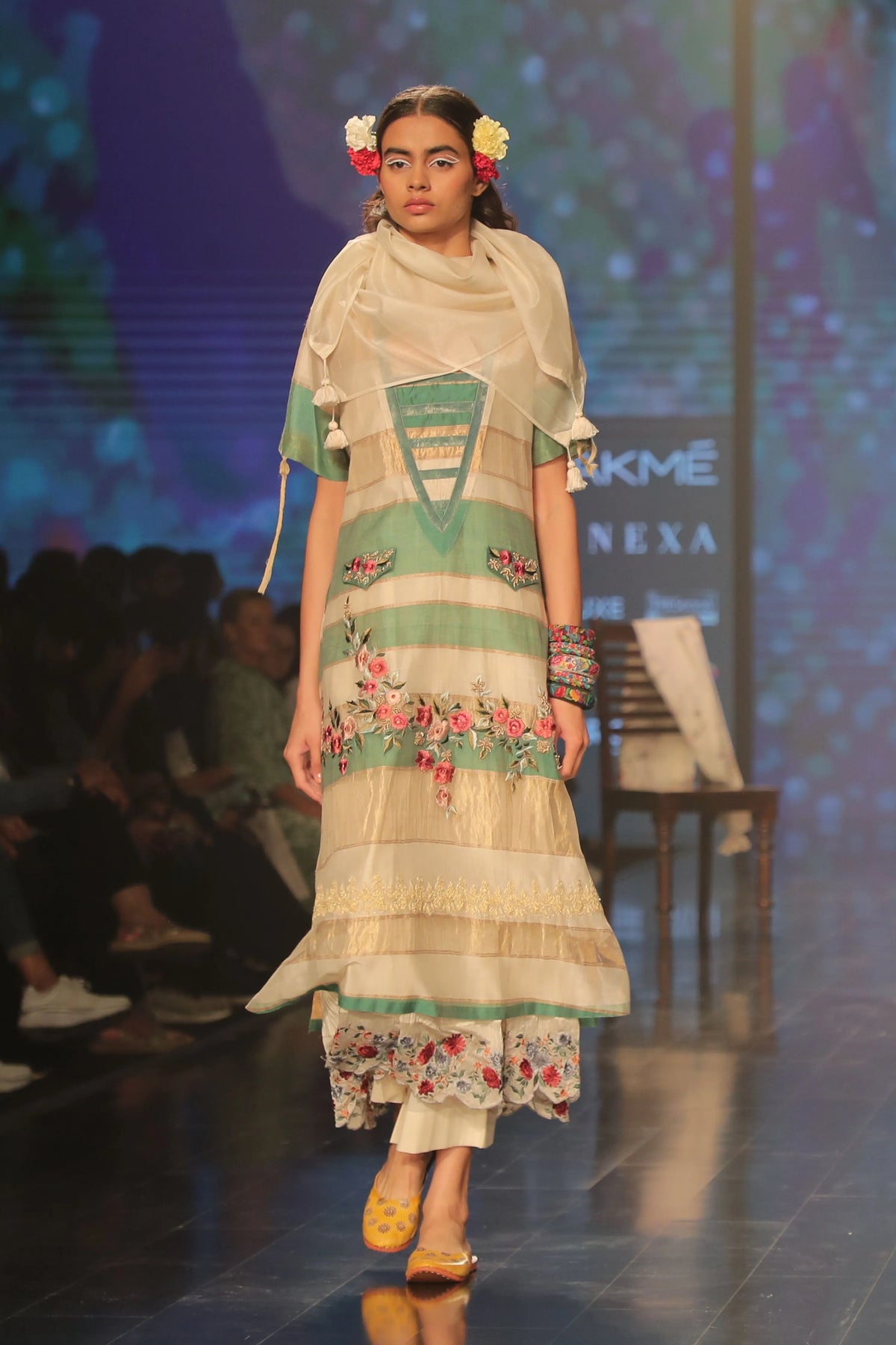 Green & Ivory Deep V Kurta
