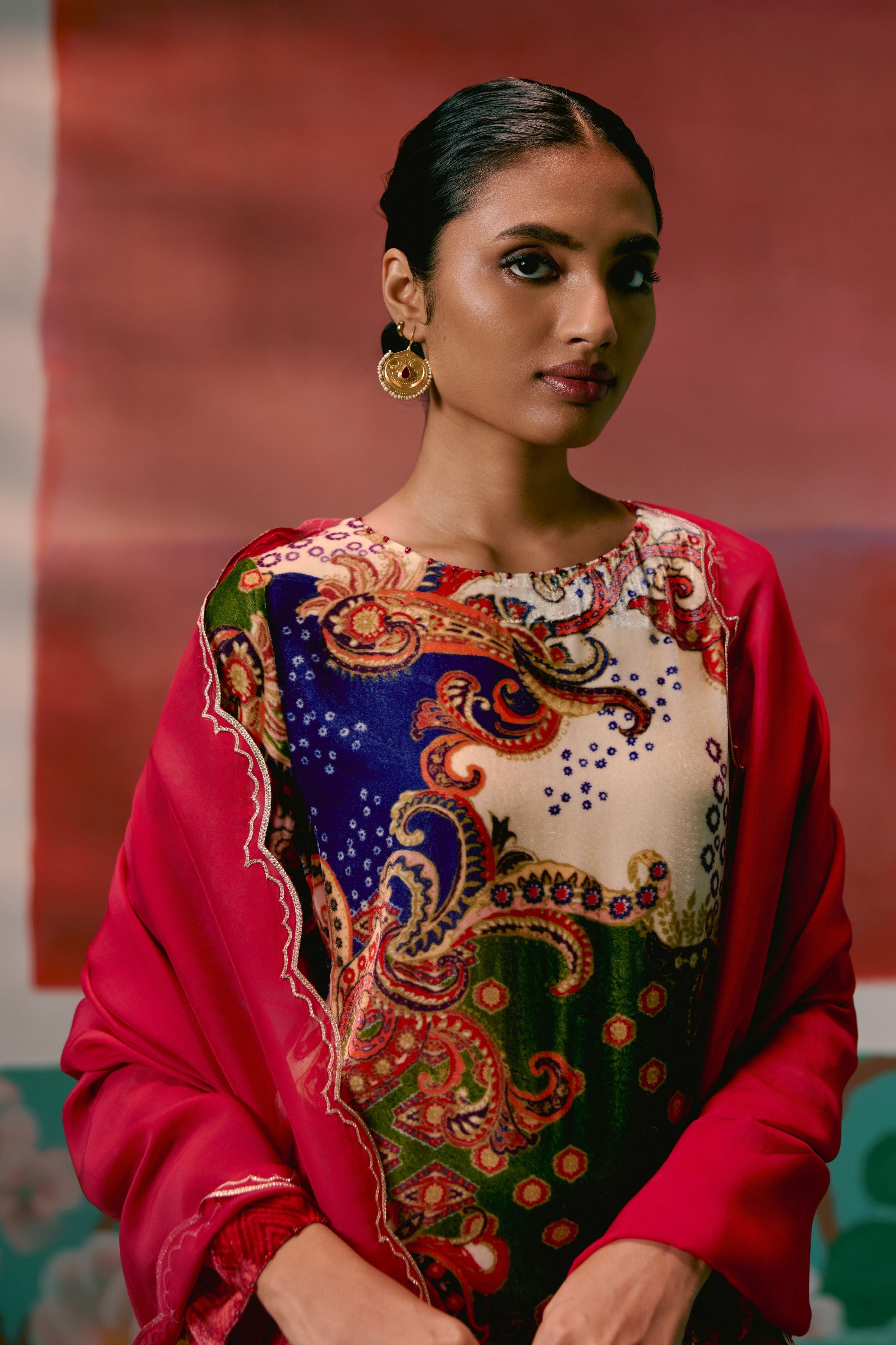 Paisley Velvet Kurta Set With Dupatta