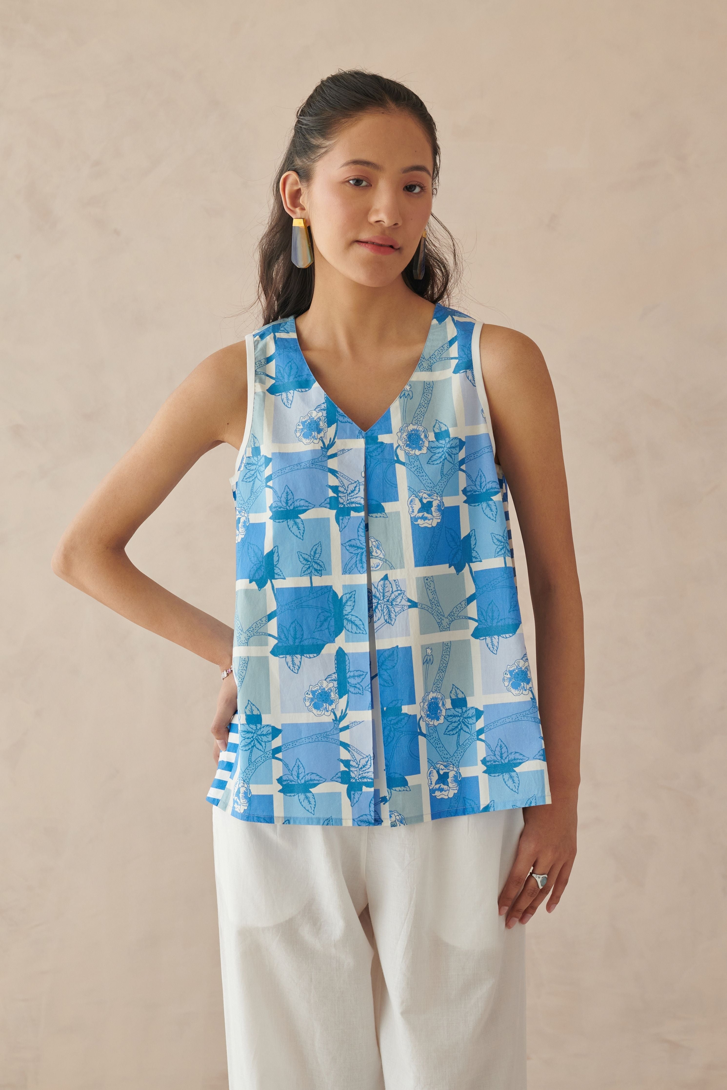 Vaya Blue White Mosaic Floral Top