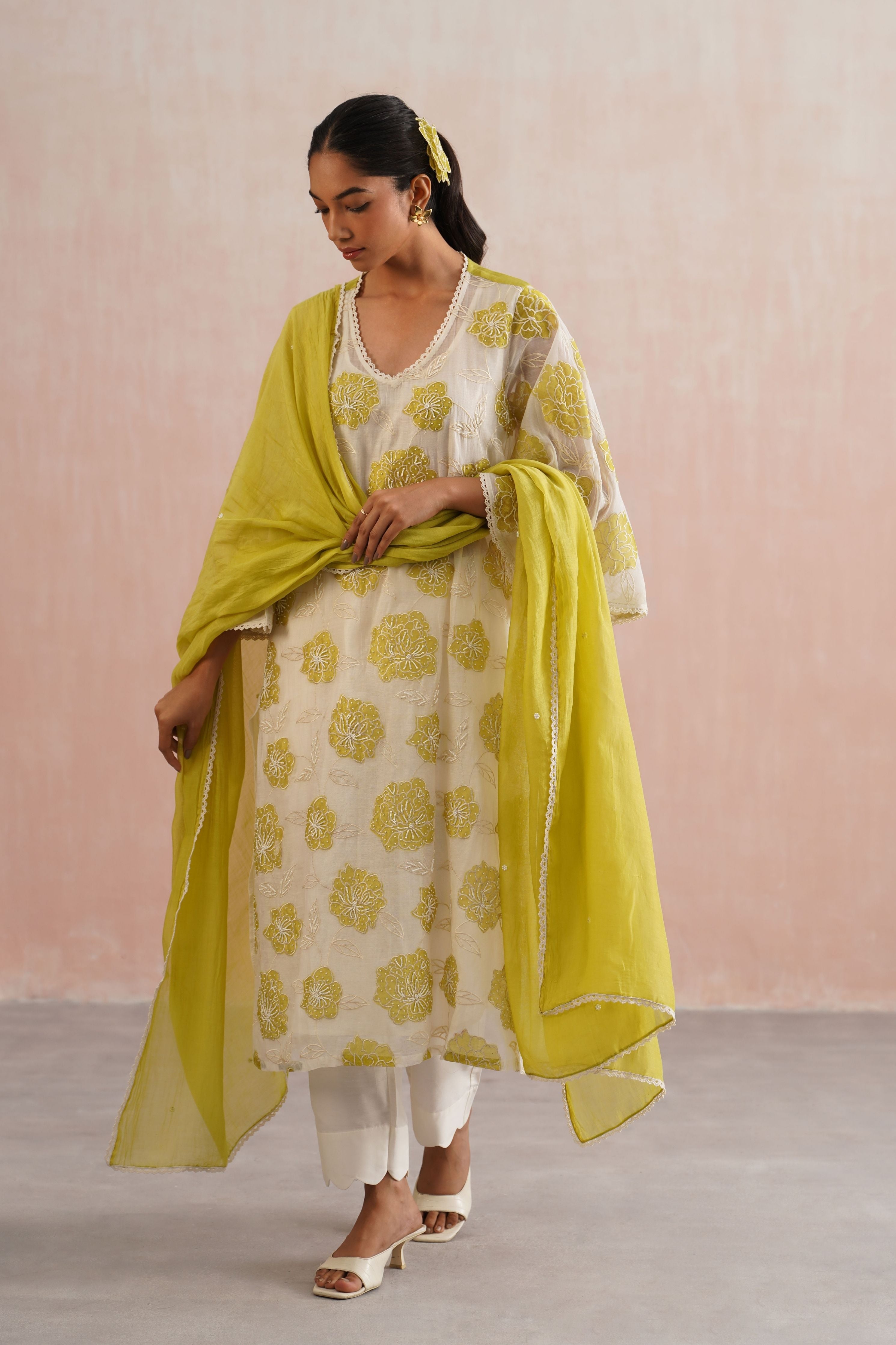 Zinnia Kurta Set