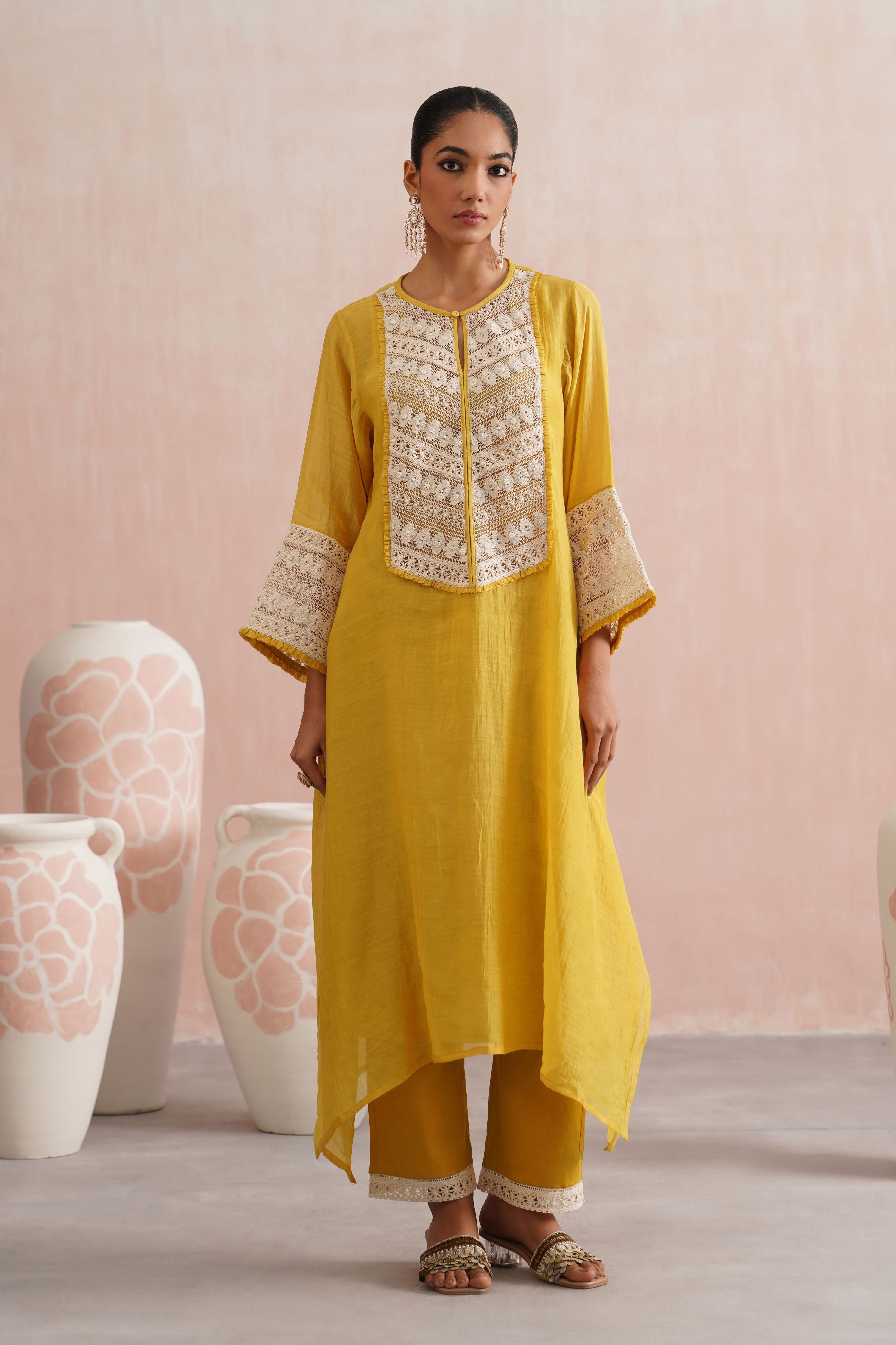 Dandelia  Kurta Set