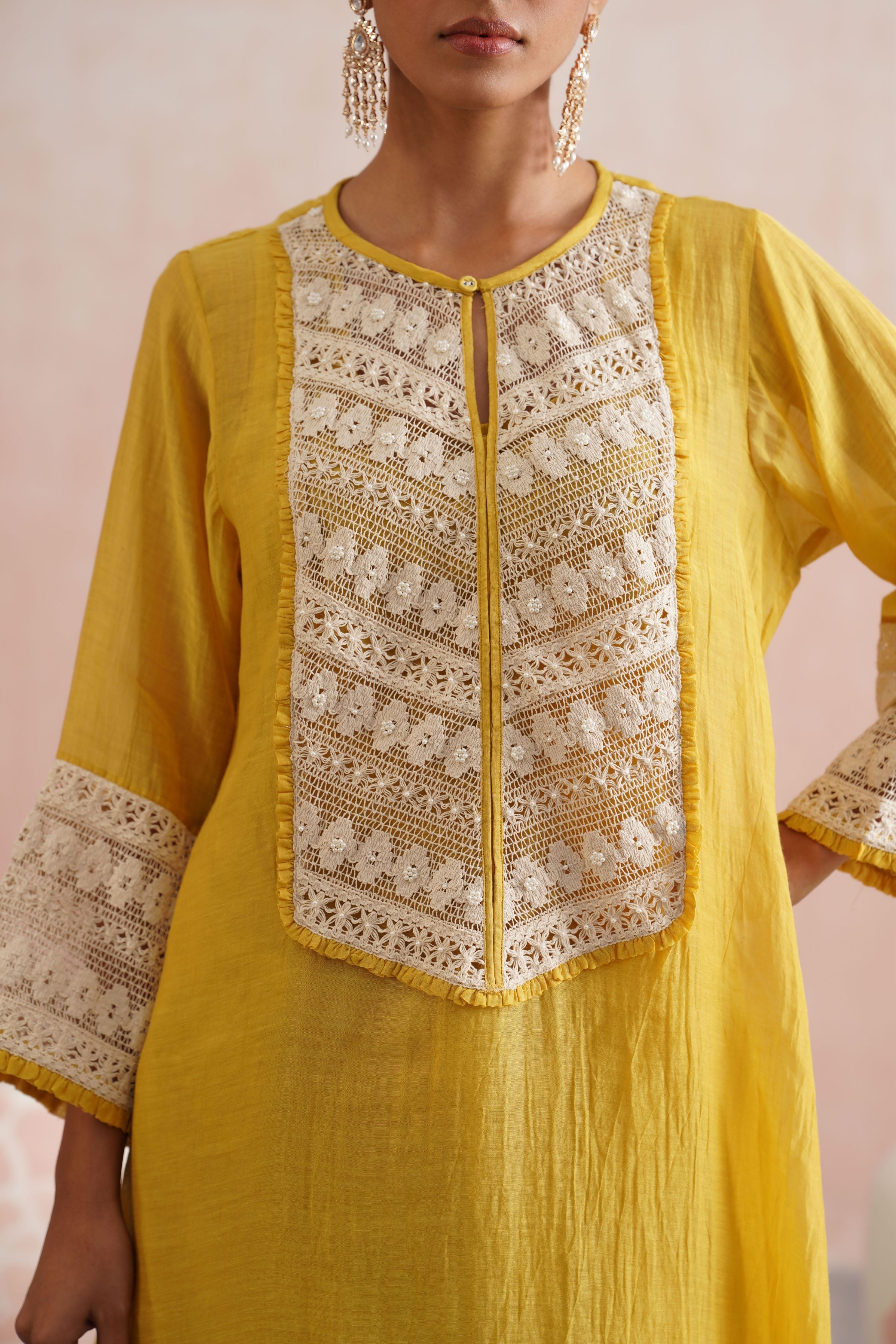 Dandelia  Kurta Set