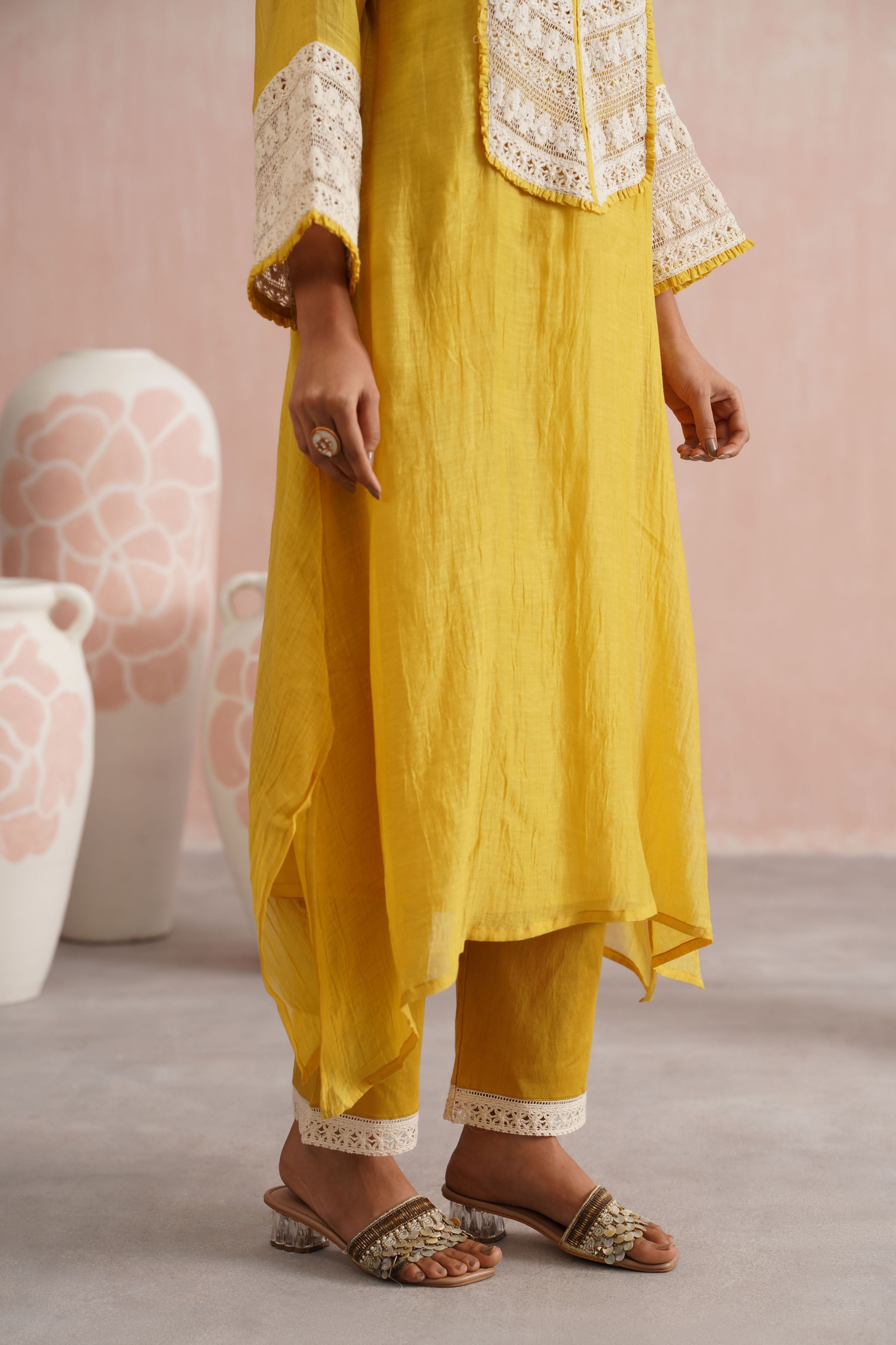 Dandelia  Kurta Set