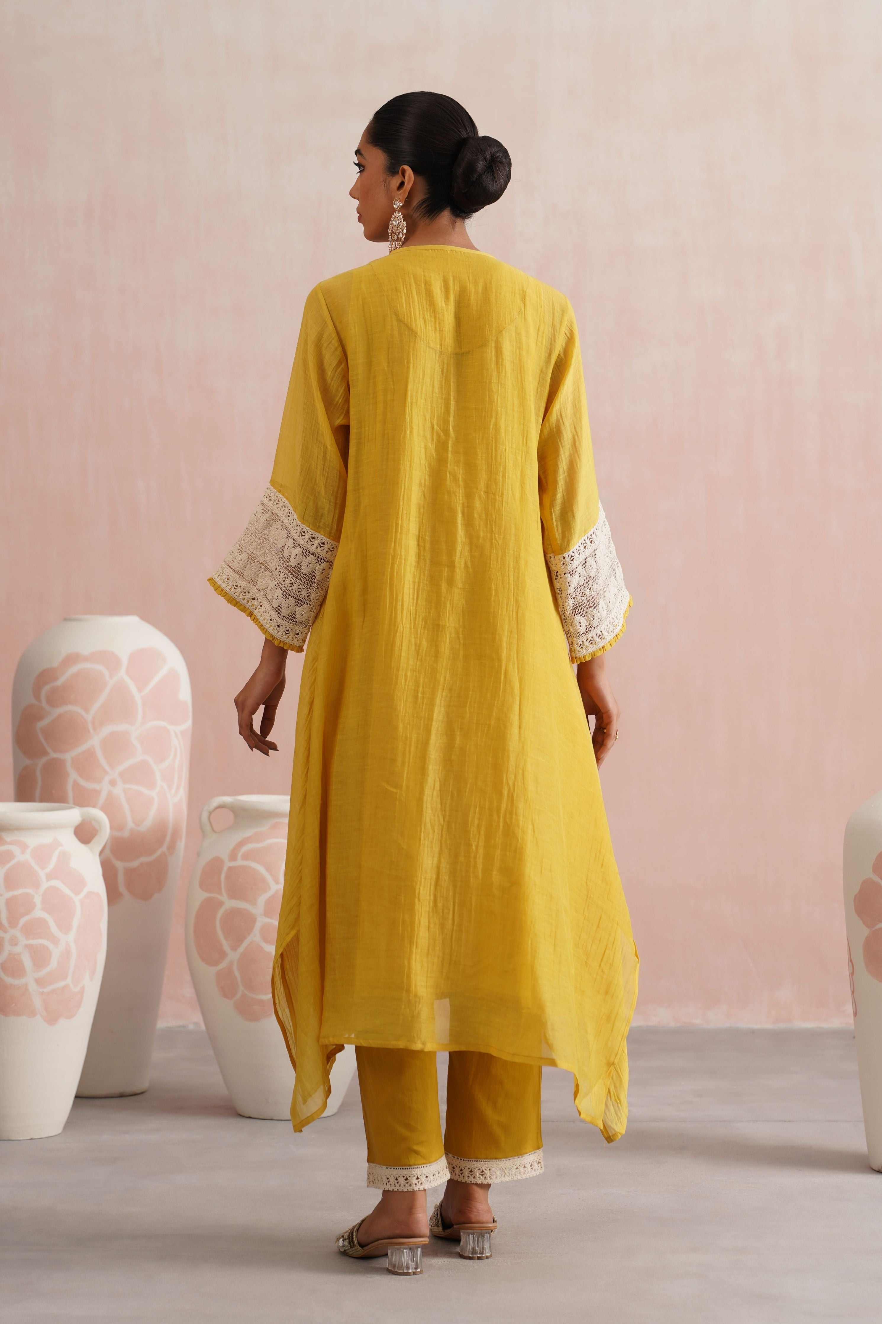 Dandelia  Kurta Set