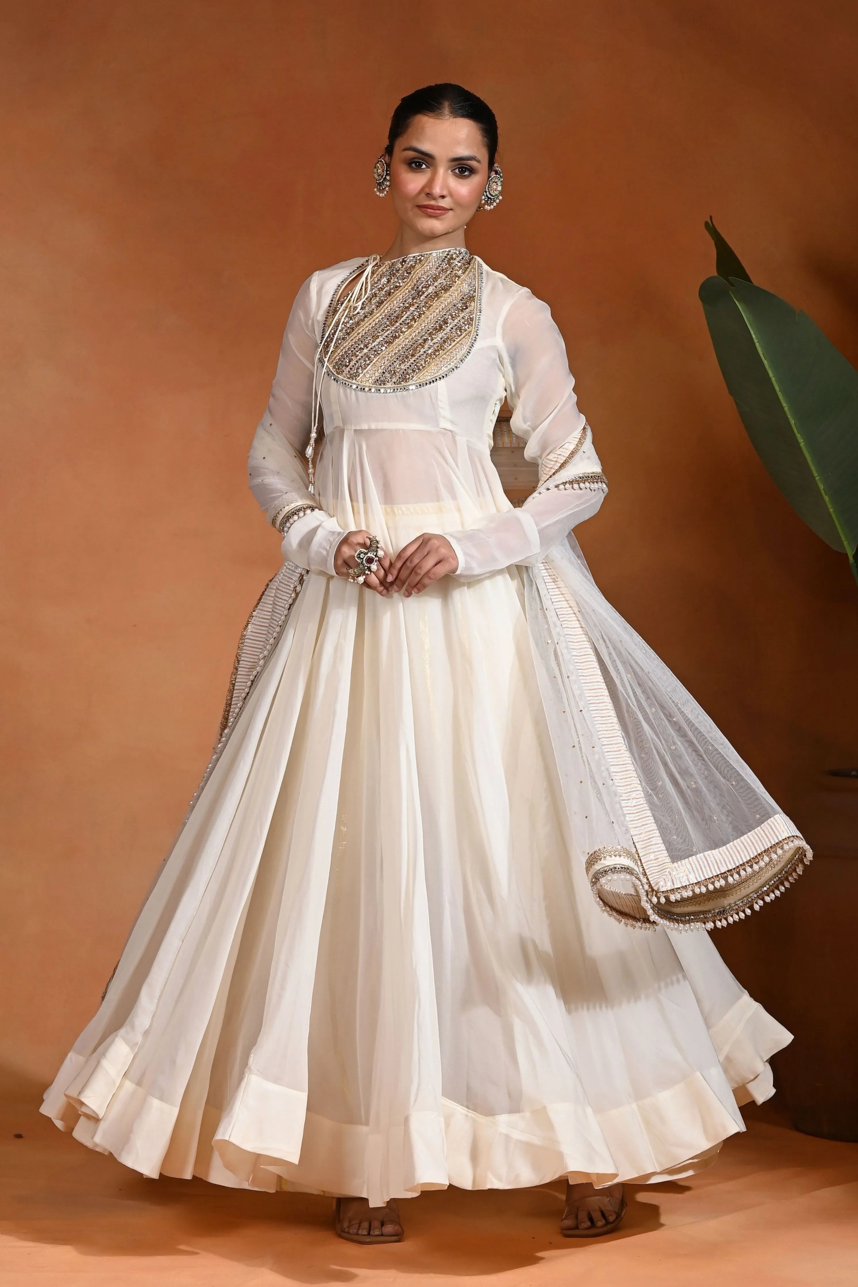 Aabroo Anarkali Set