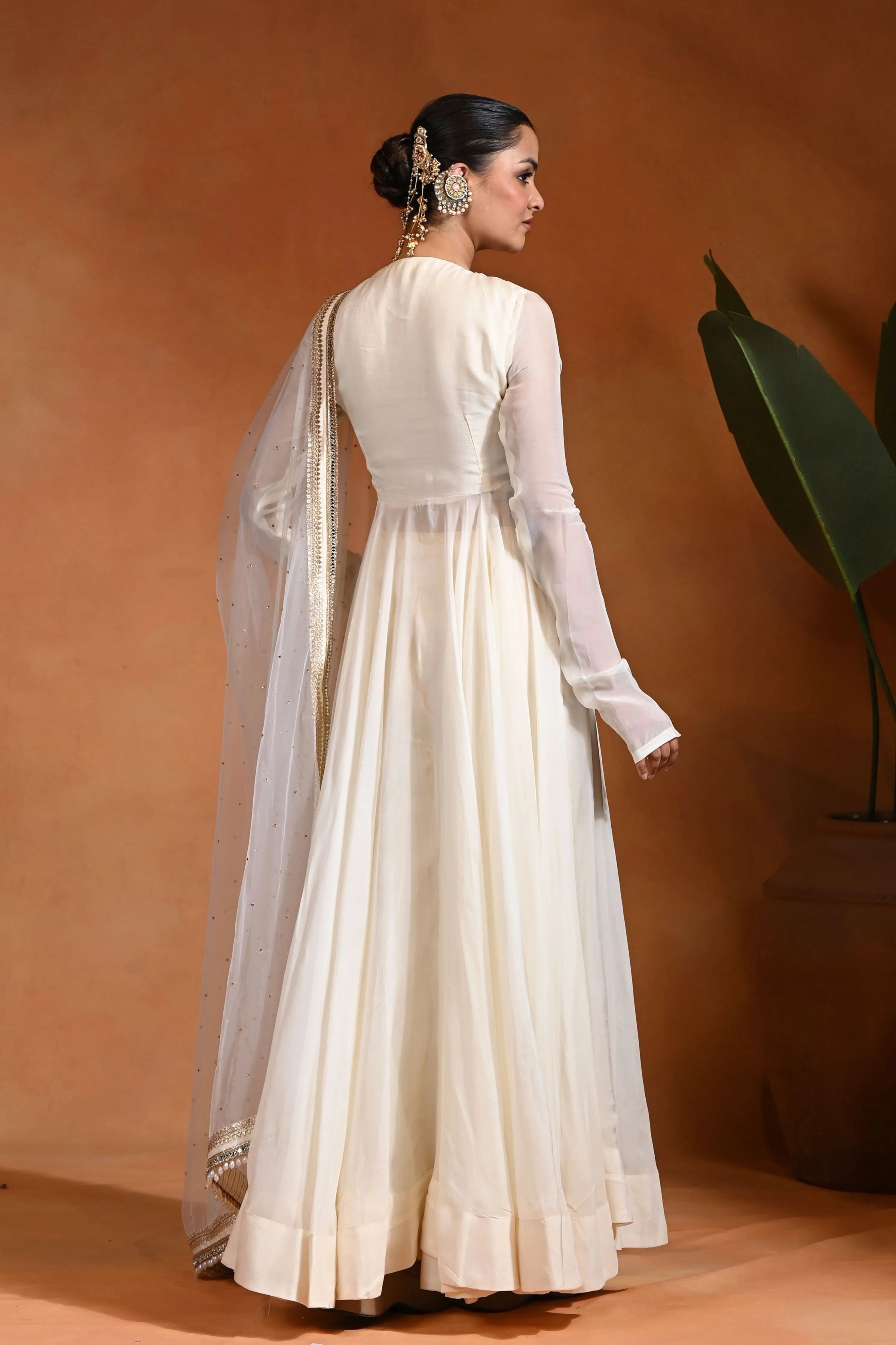 Aabroo Anarkali Set