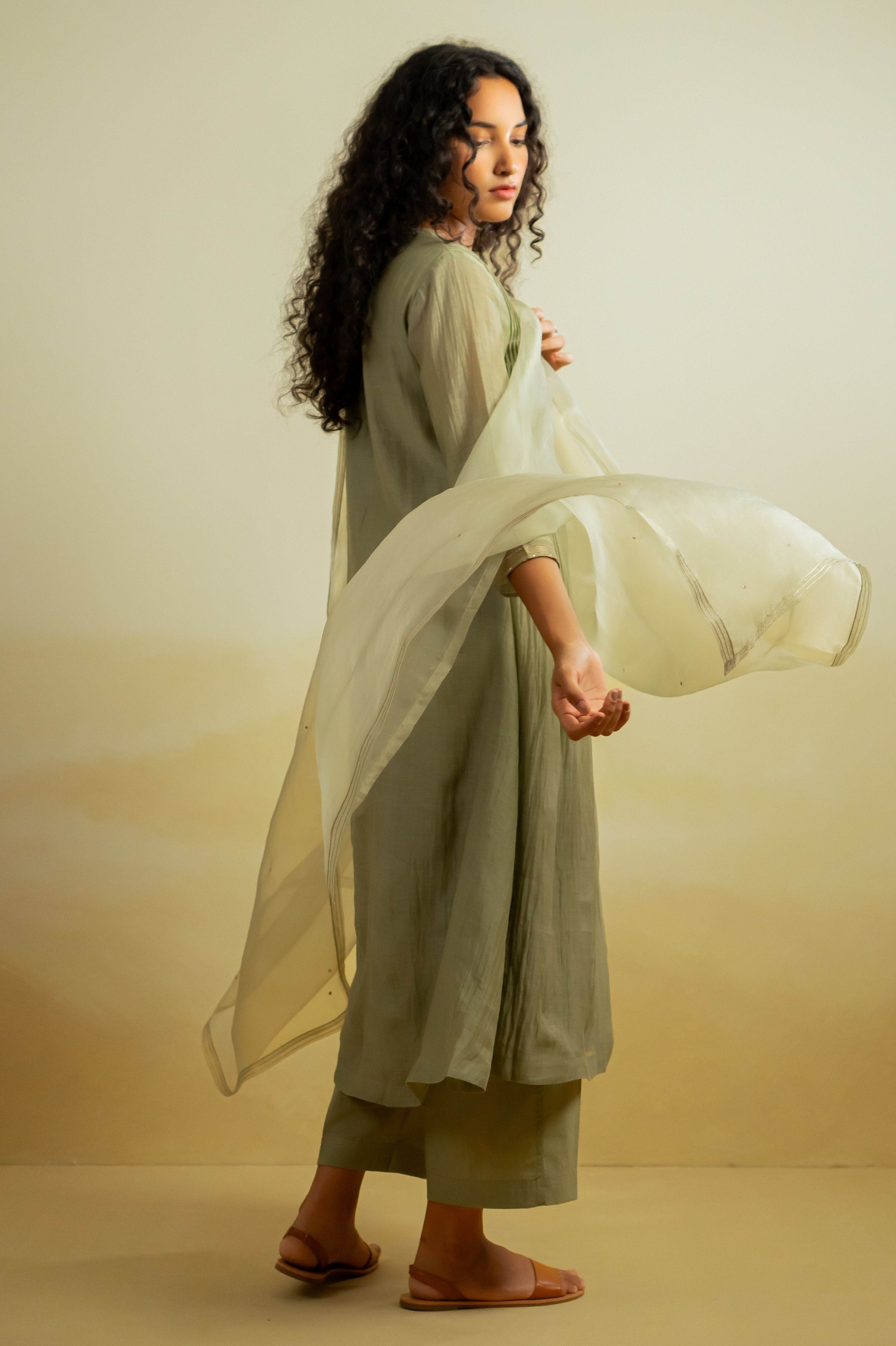 Accasia Kurta Set