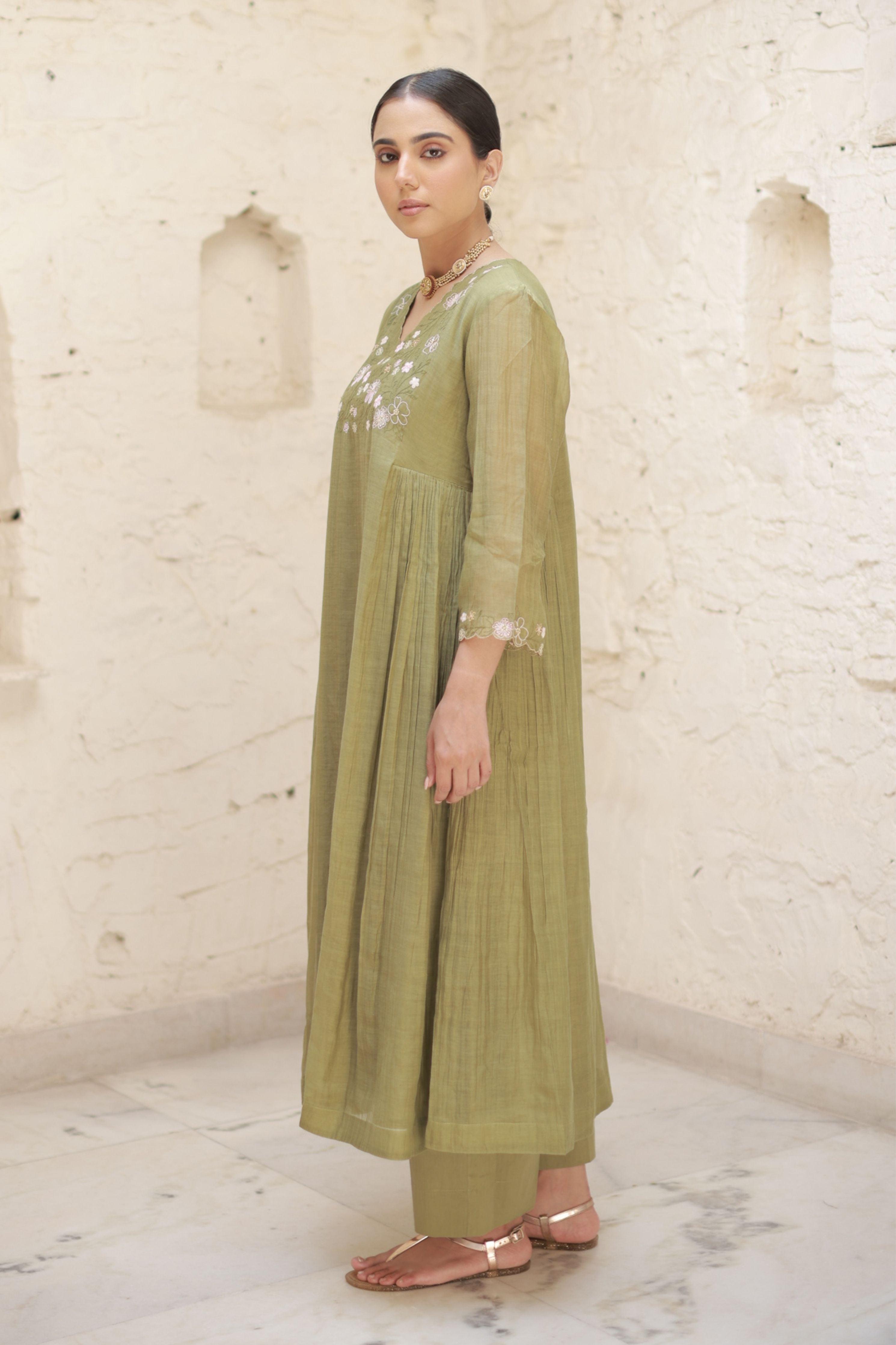 Amaryllis Kurta Set