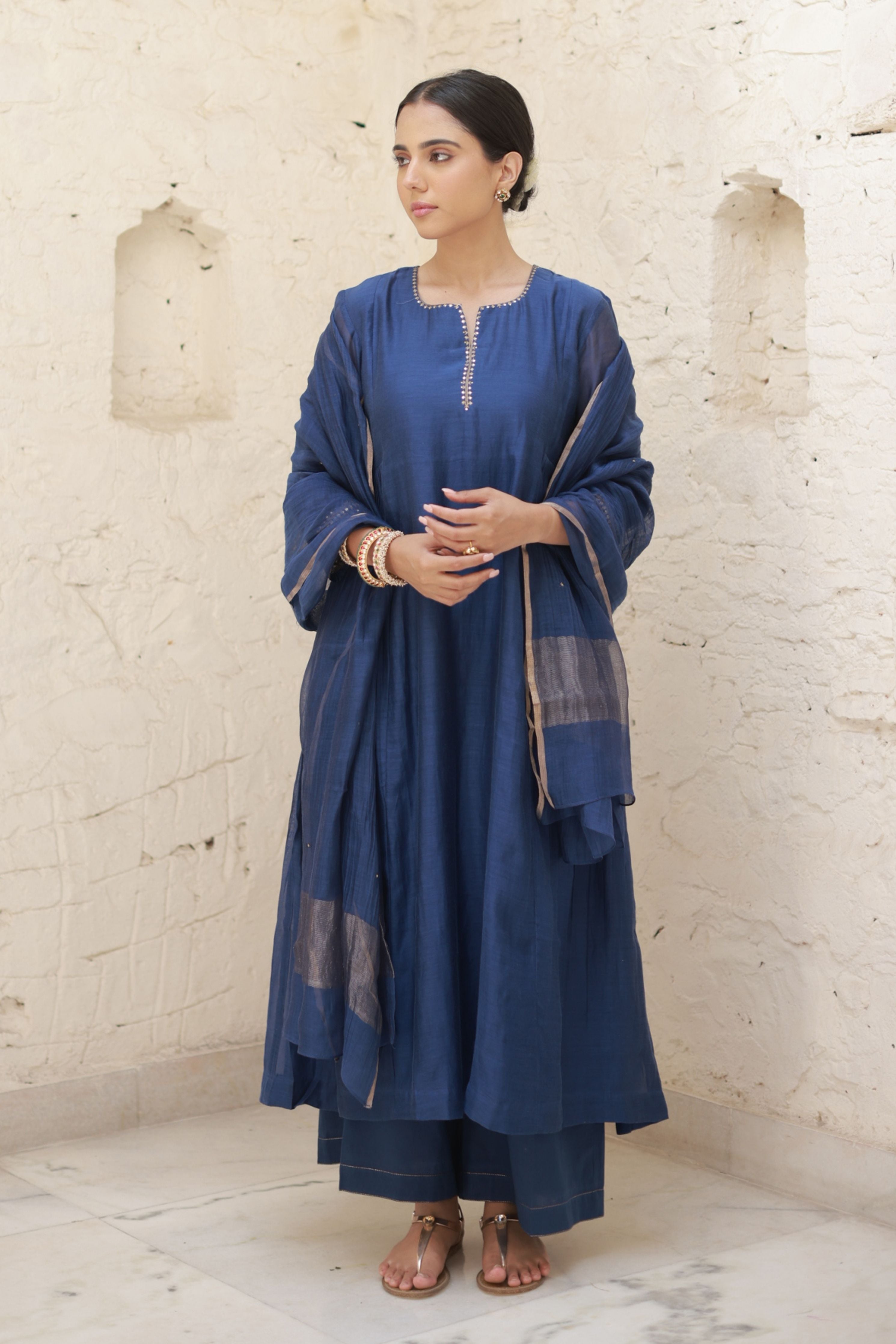 Neelkamal Kurta Set