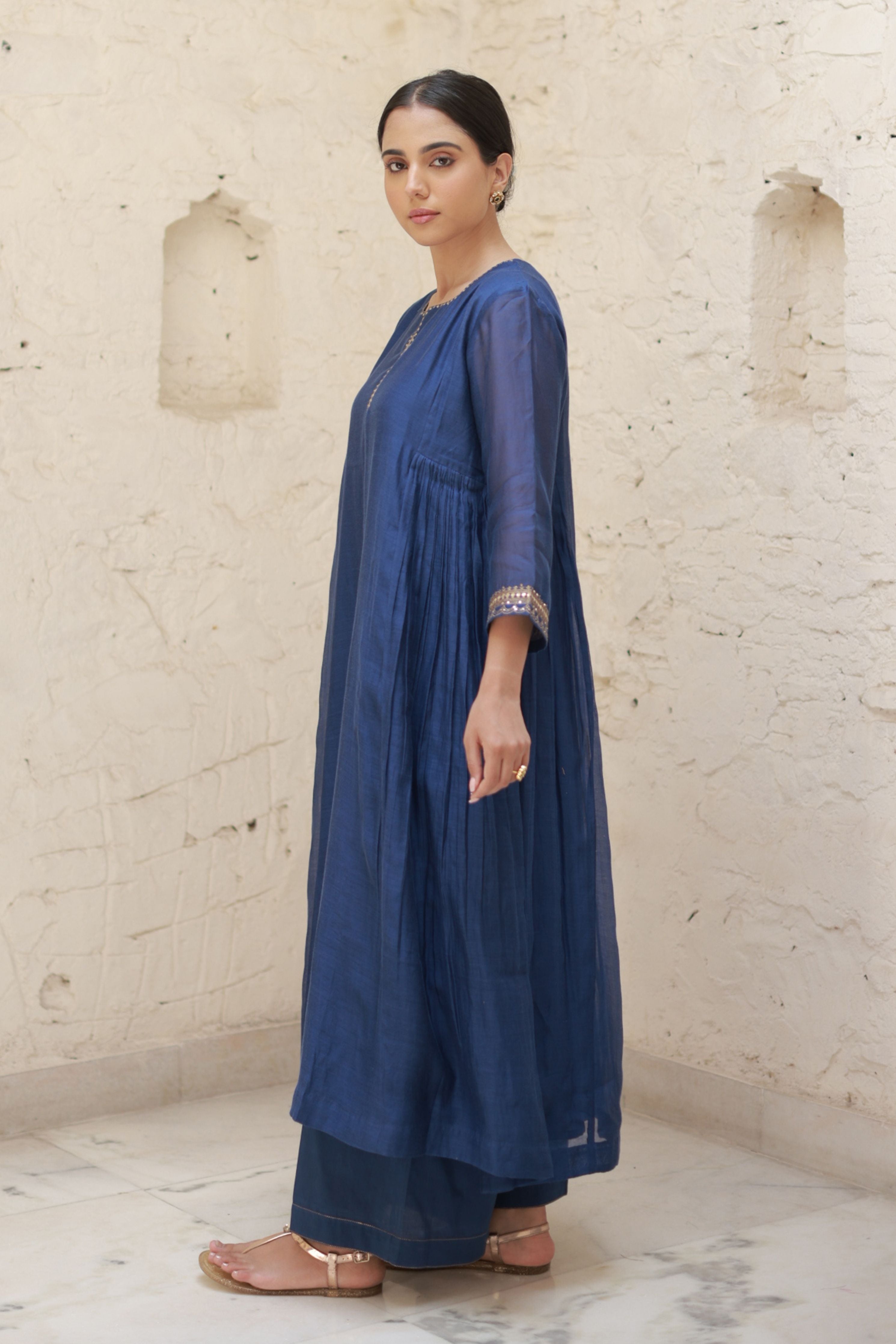 Neelkamal Kurta Set