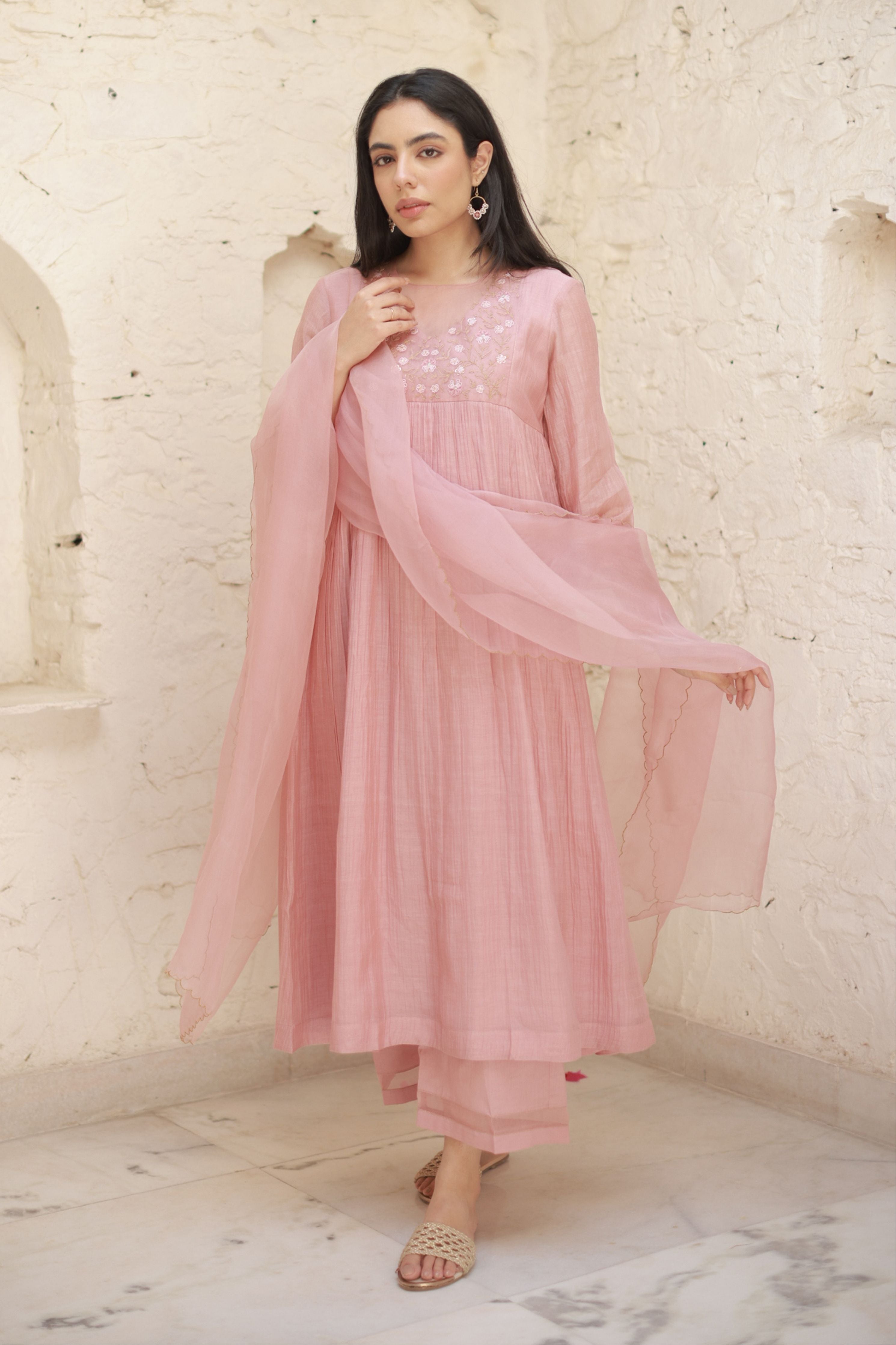 Nargis Kurta Set