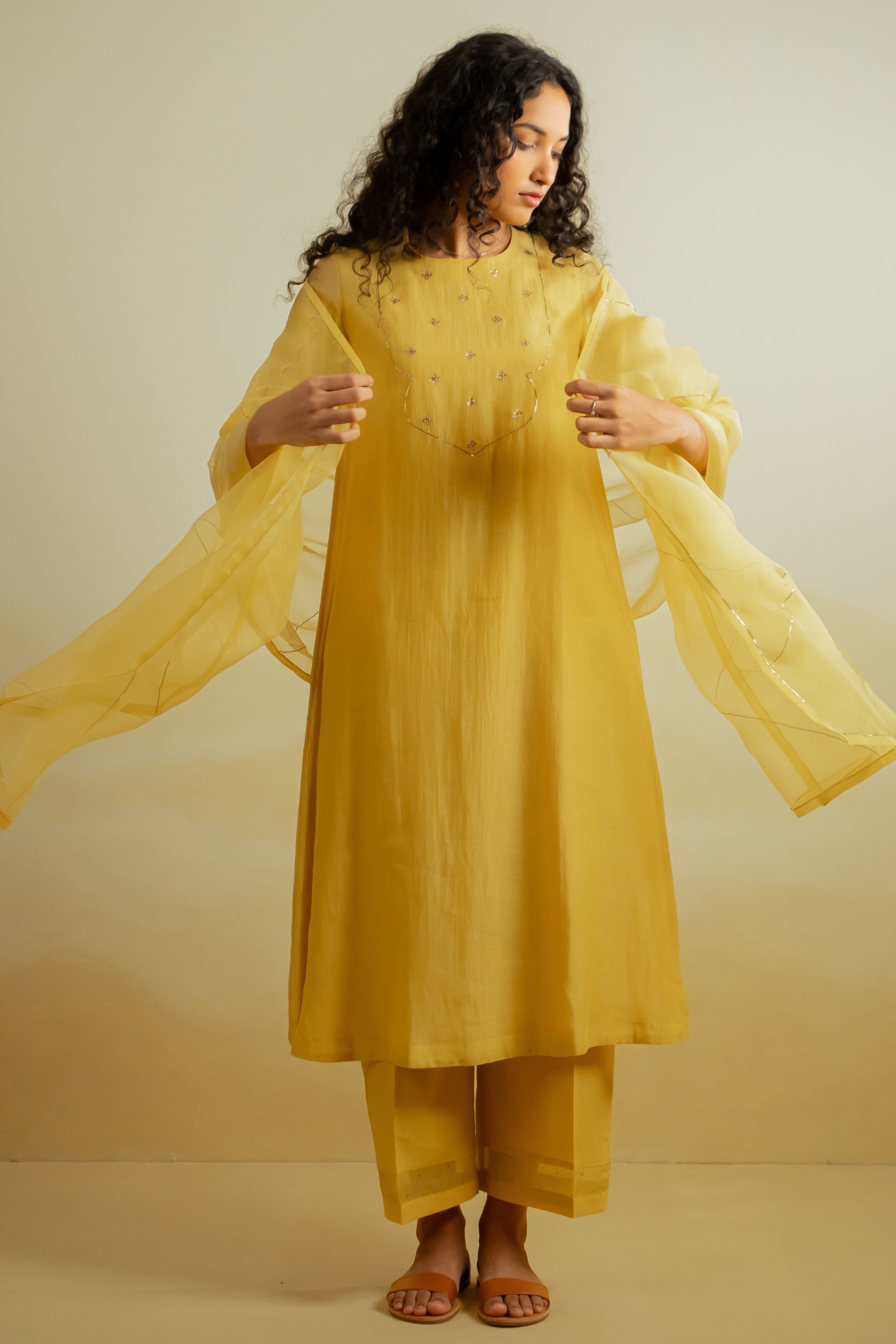 Lilian Kurta Set