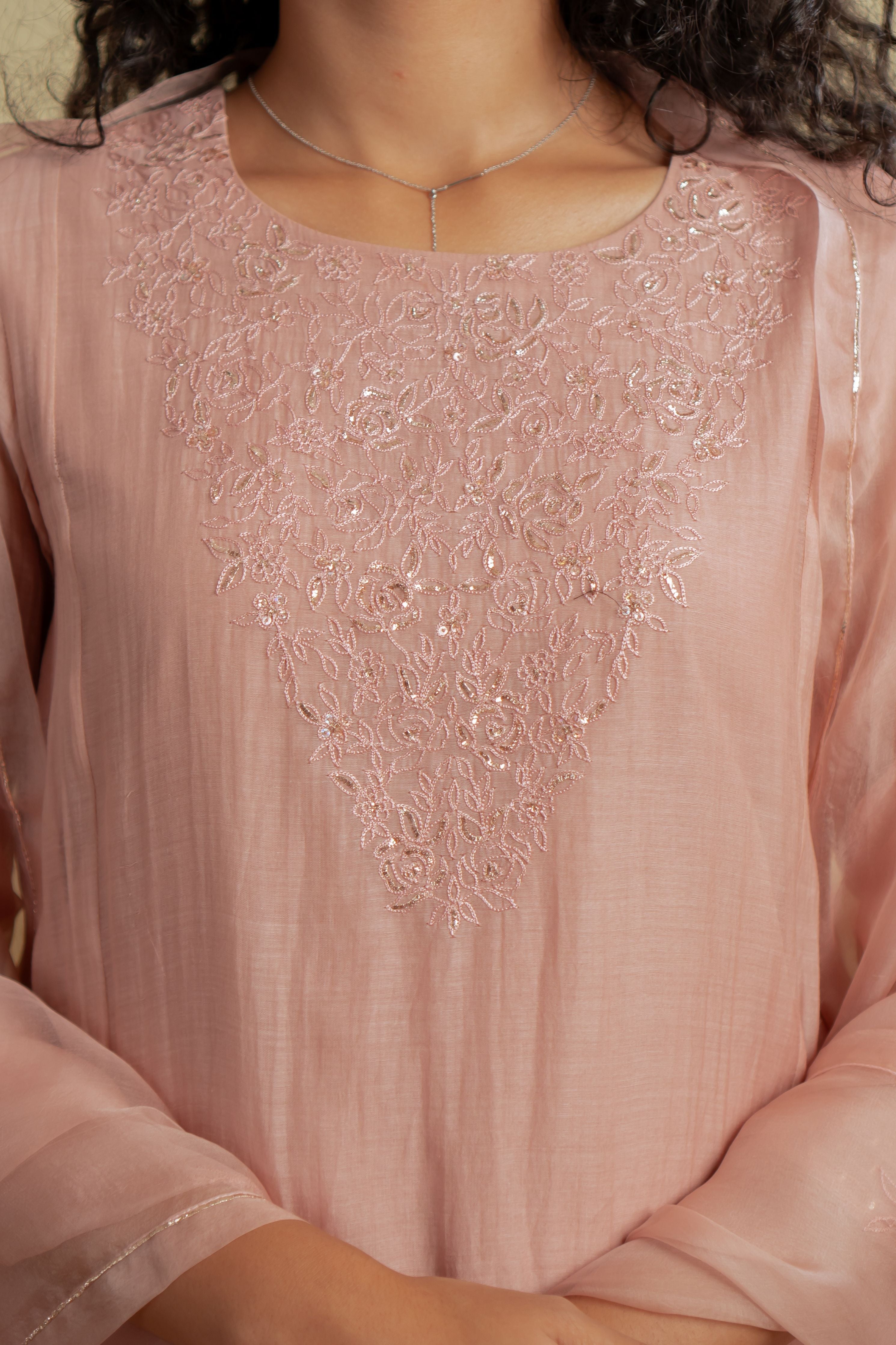 Gulzar Kurta Set