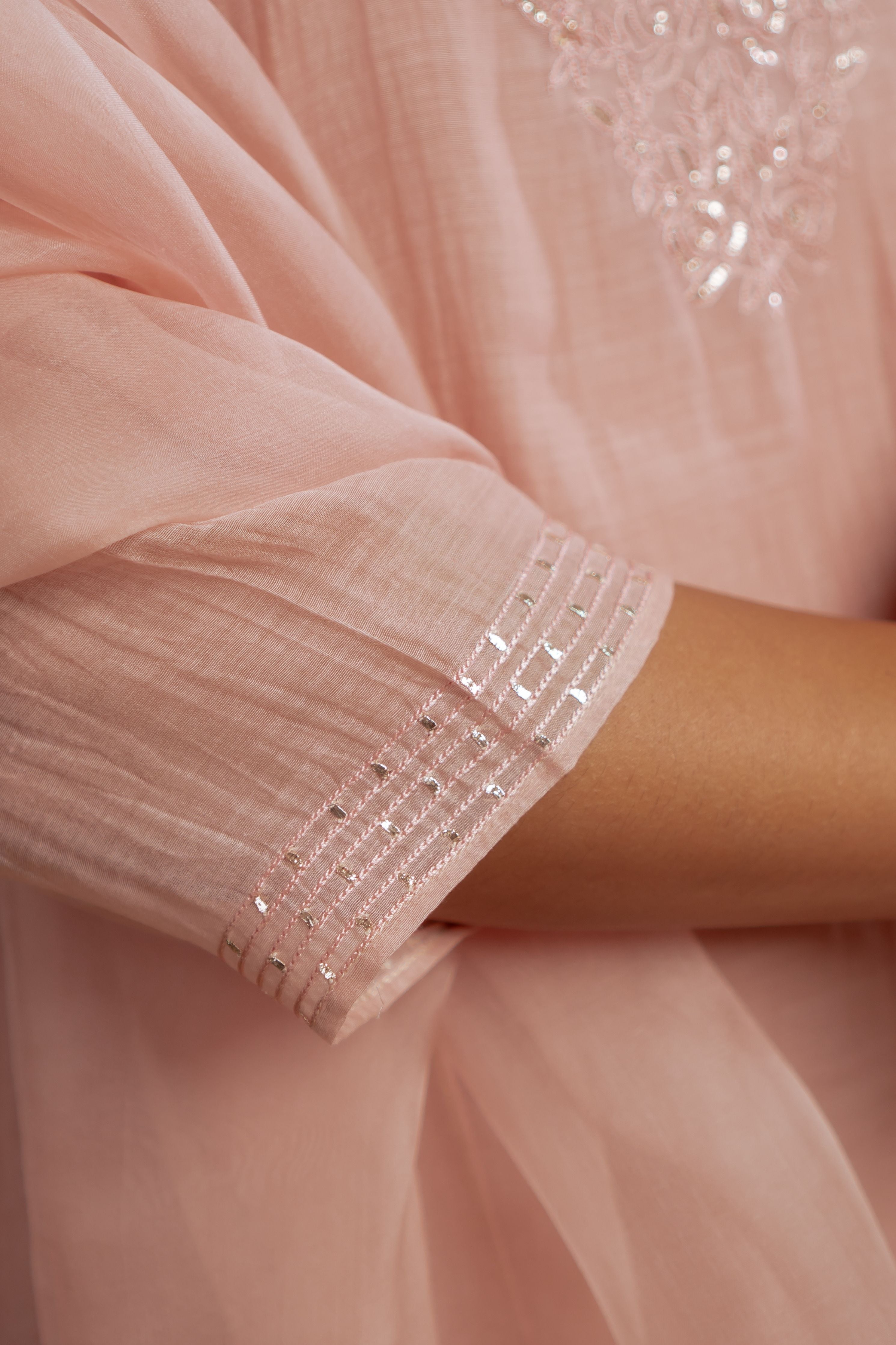 Gulzar Kurta Set