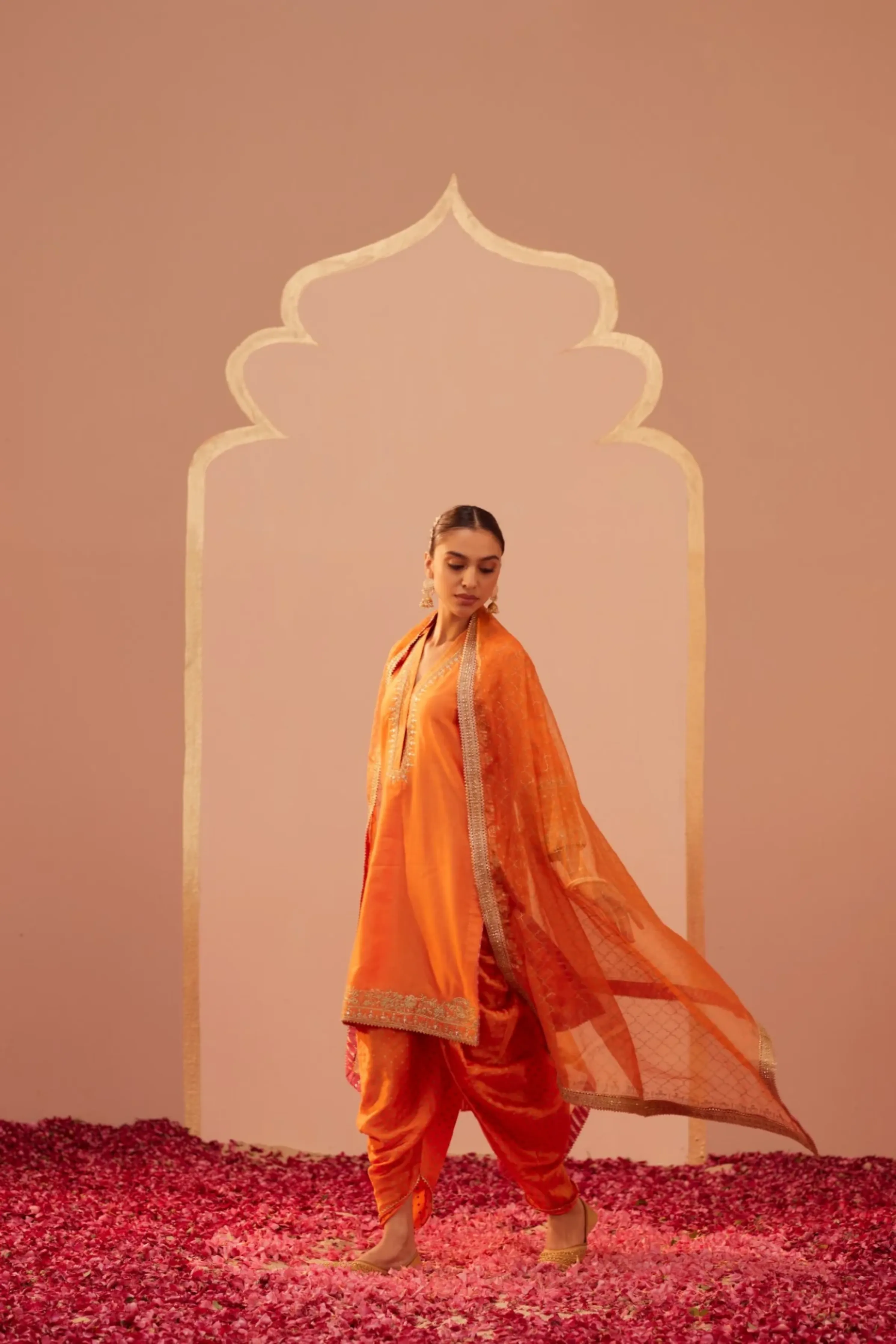 Nandini Gupta In Faheeda Tangerine Orange Kurta Set
