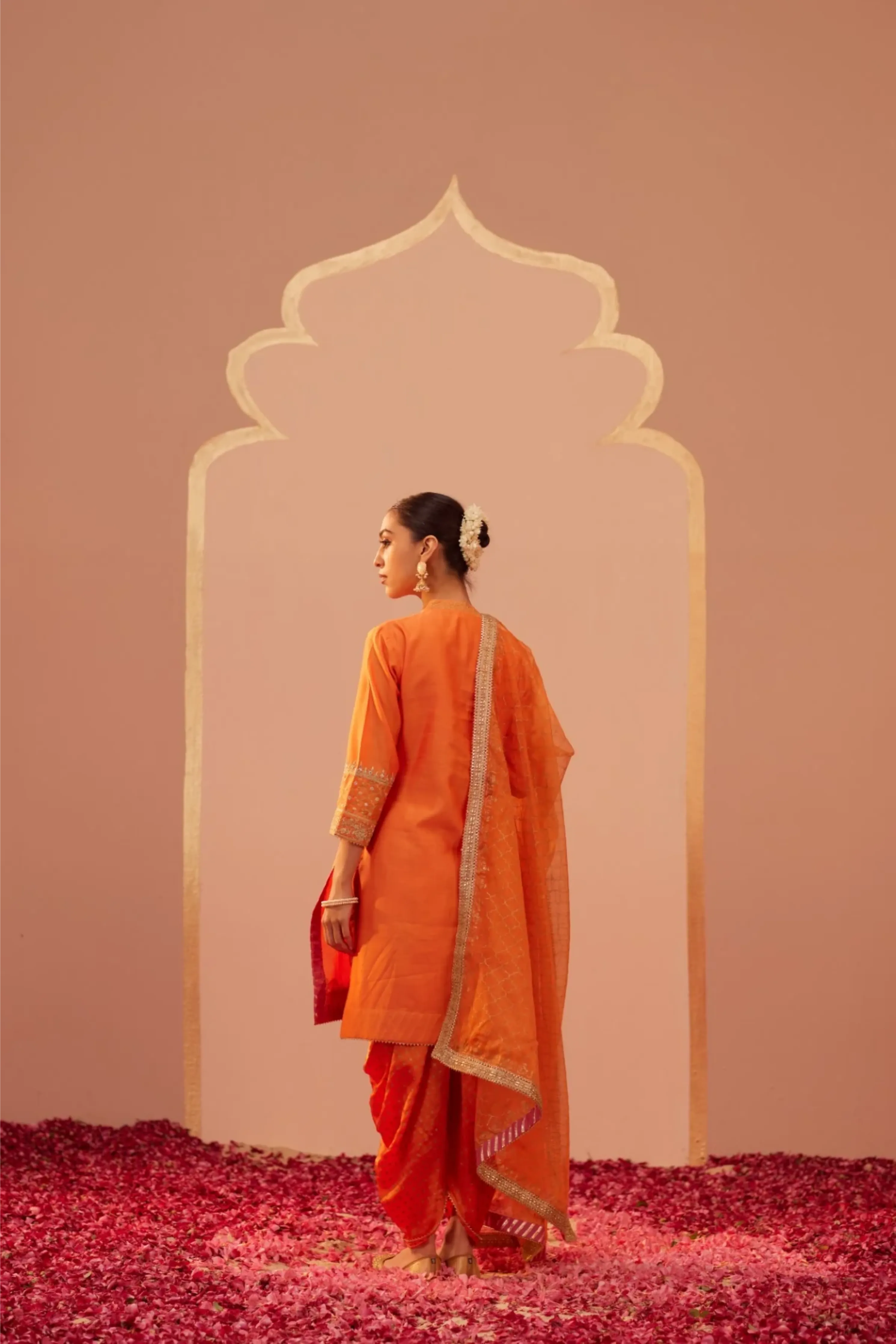 Nandini Gupta In Faheeda Tangerine Orange Kurta Set