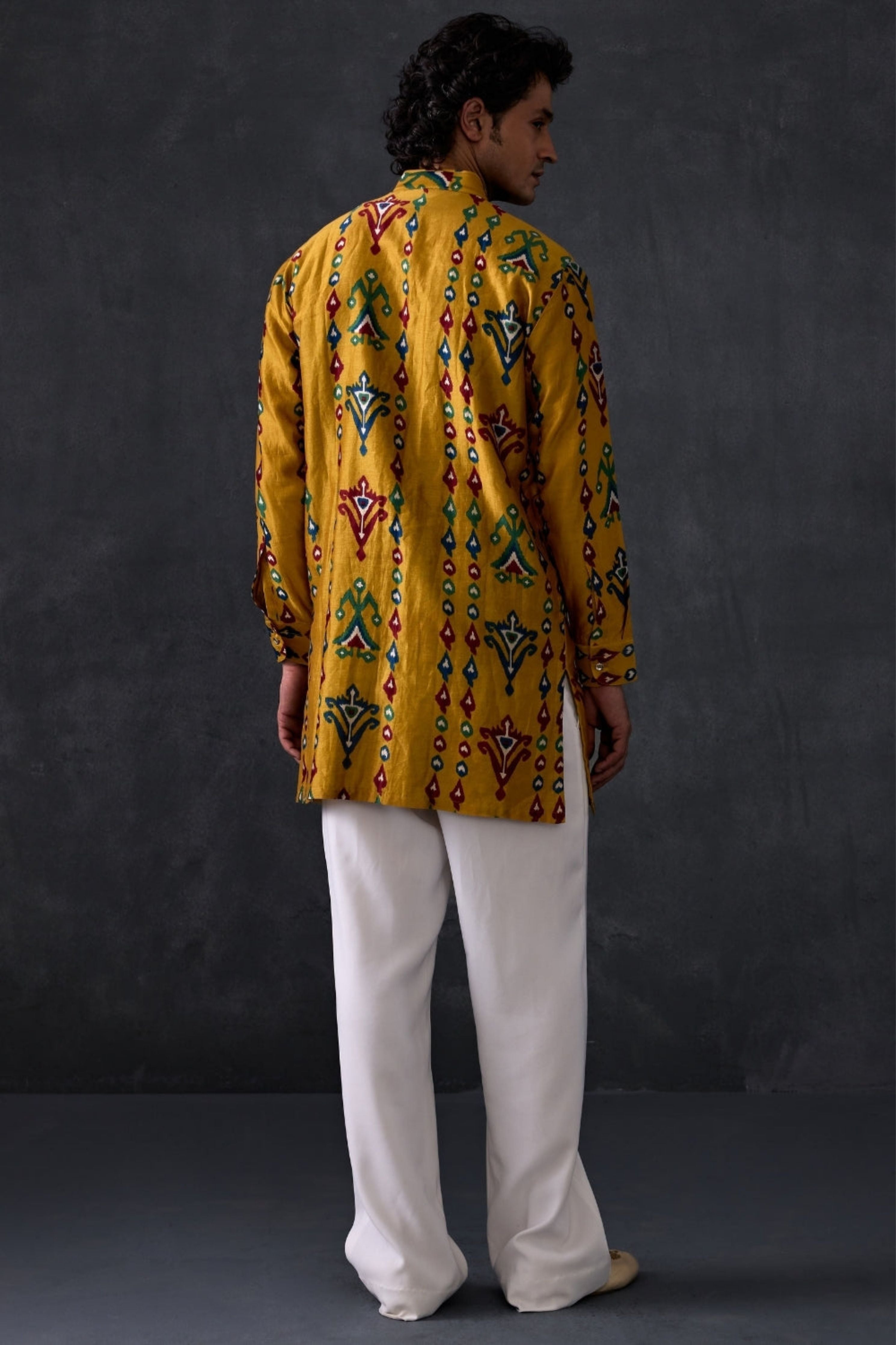 Printed Kurta And Trousers