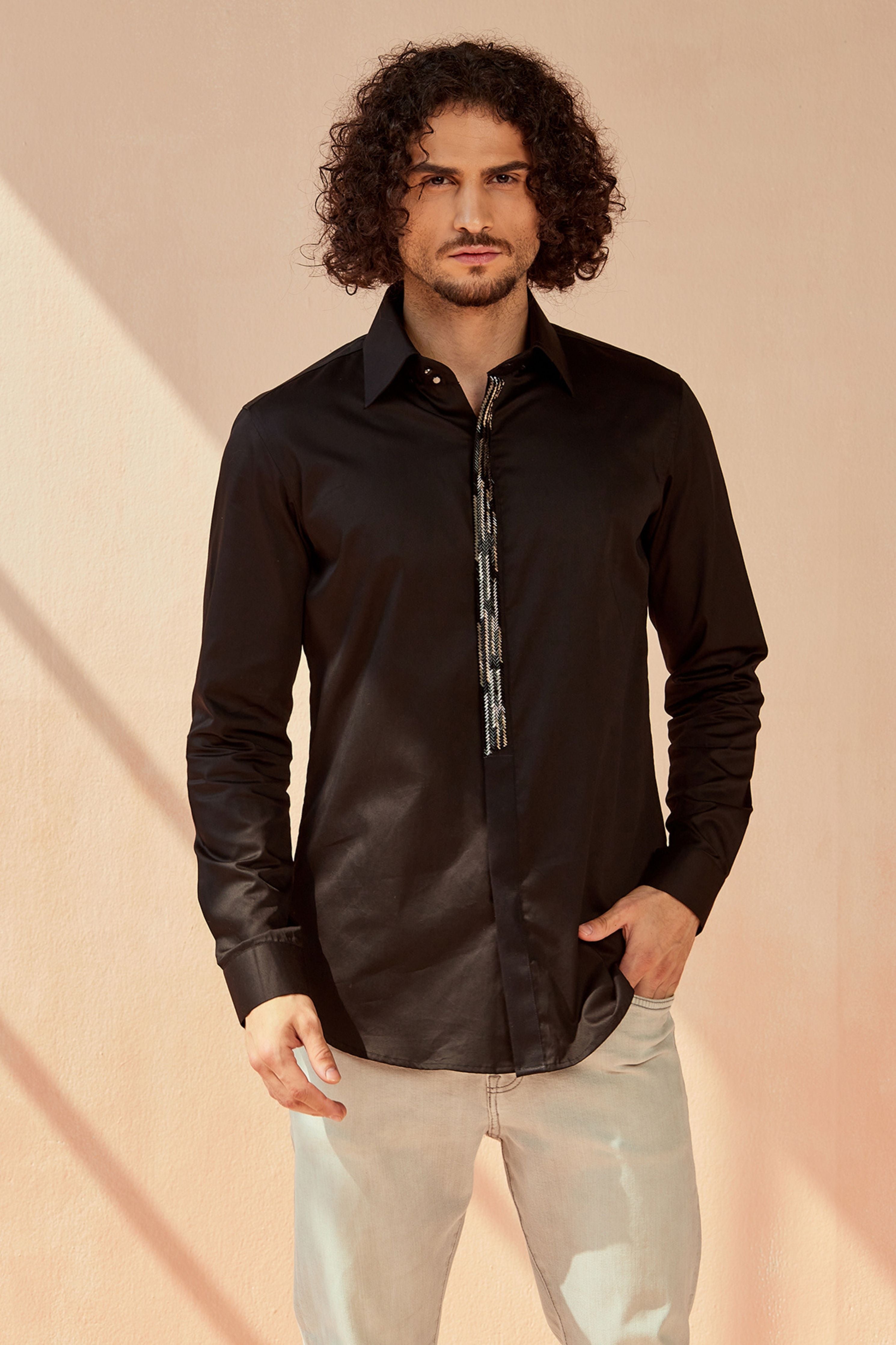 Shine Onn Black