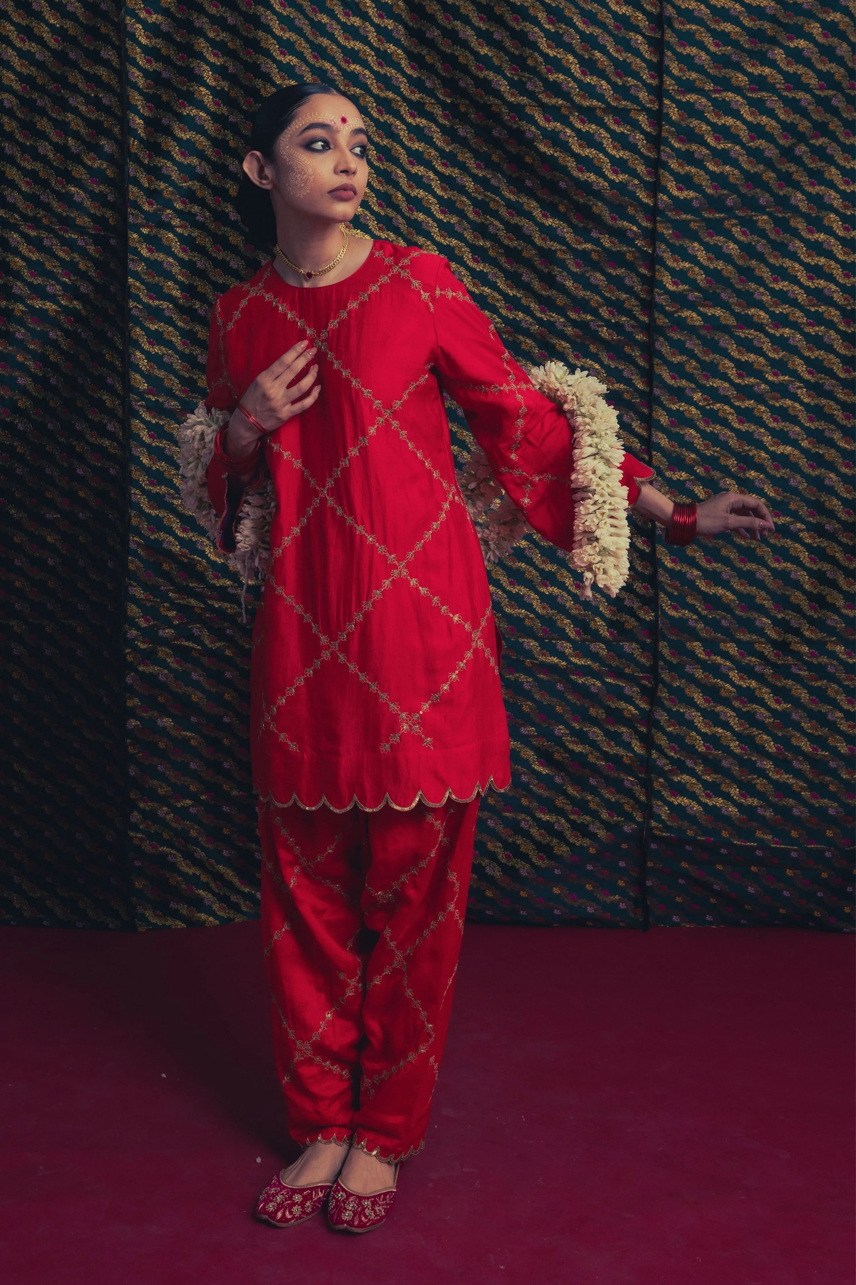 Charulata Kurta & Salwar Set