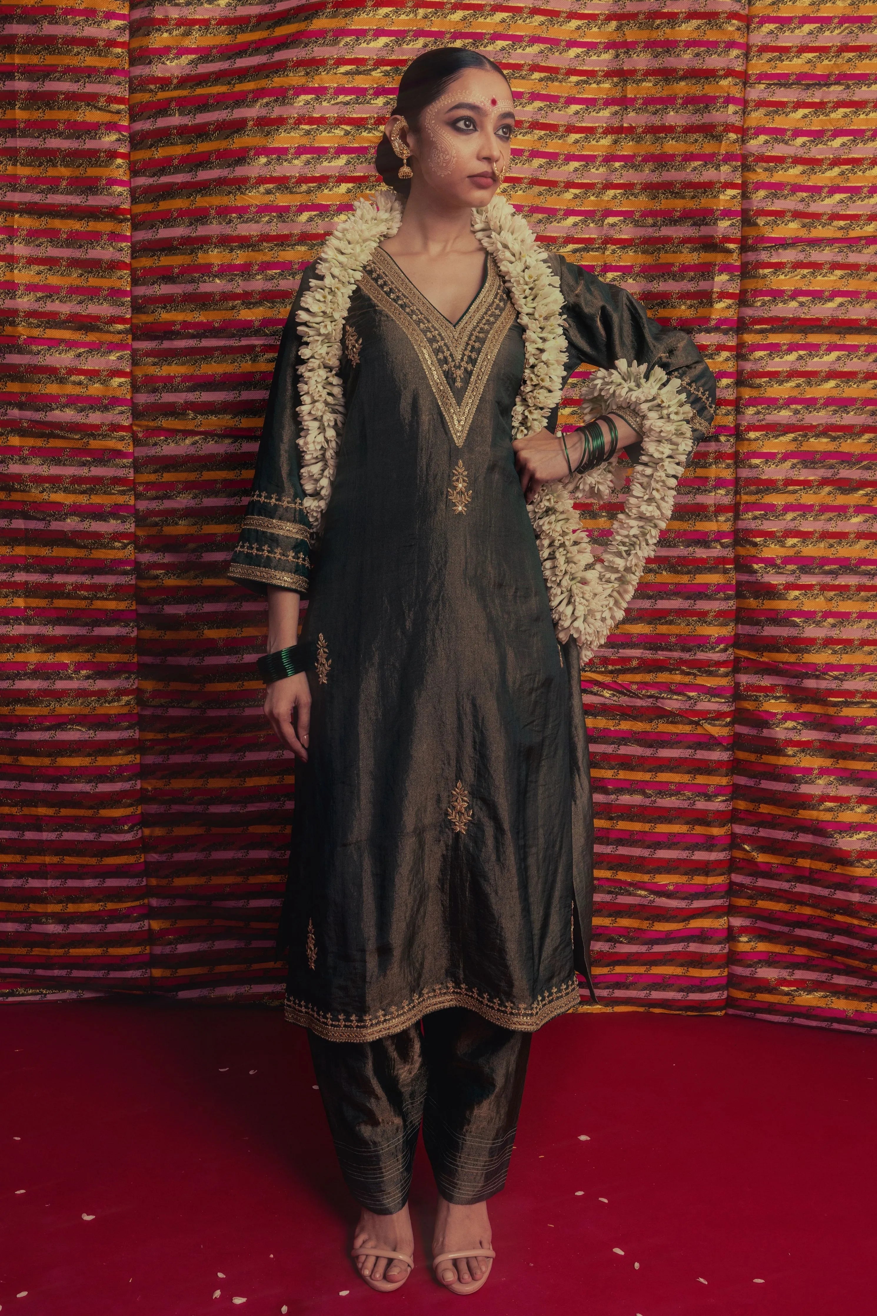 Sona Shringar Kurta Set