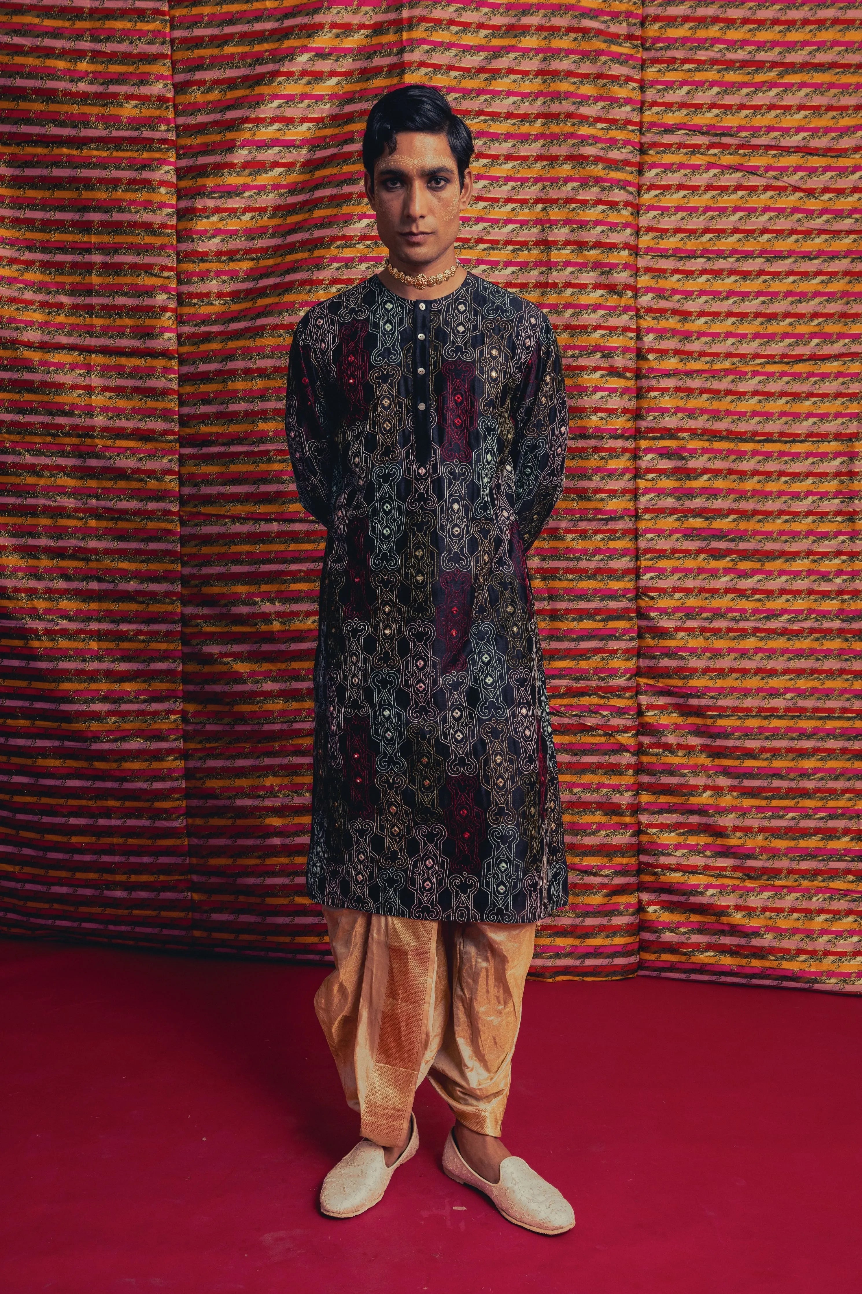 Mehfil Raat Kurta Set