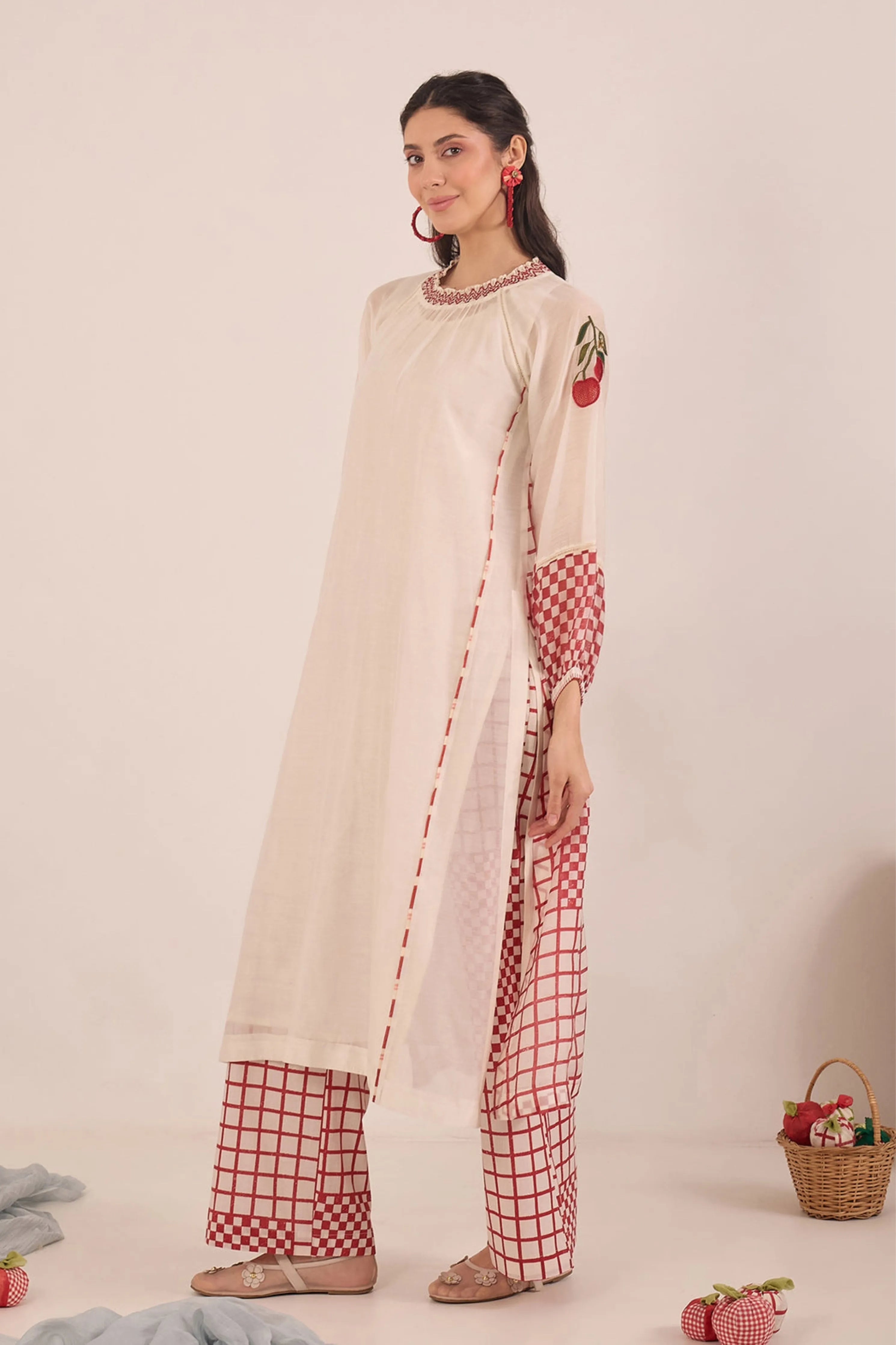Shirin Ivory Red Check Embroidered Kurta Set