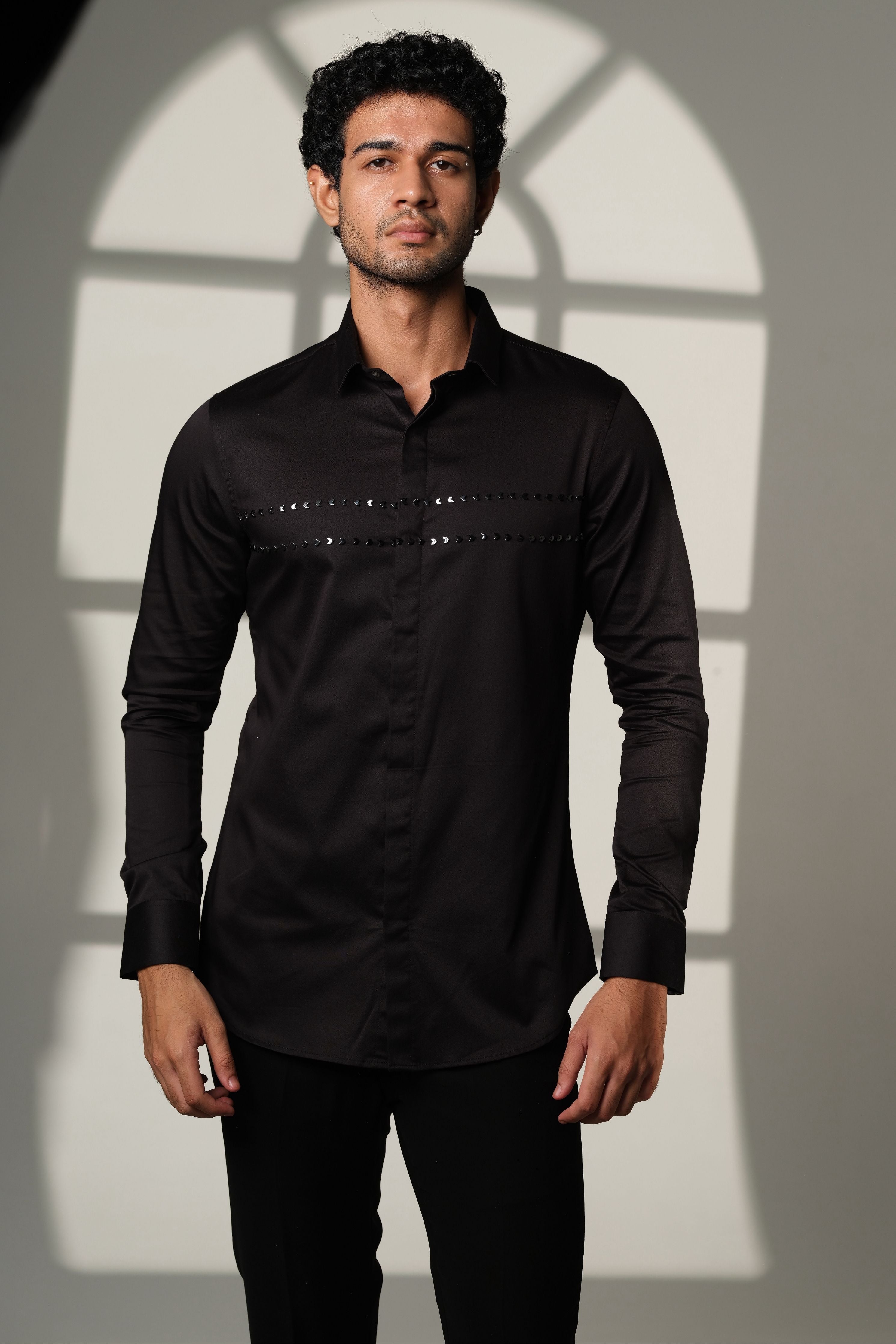 Black Shirt With Double Parallel Arrow Embroidery