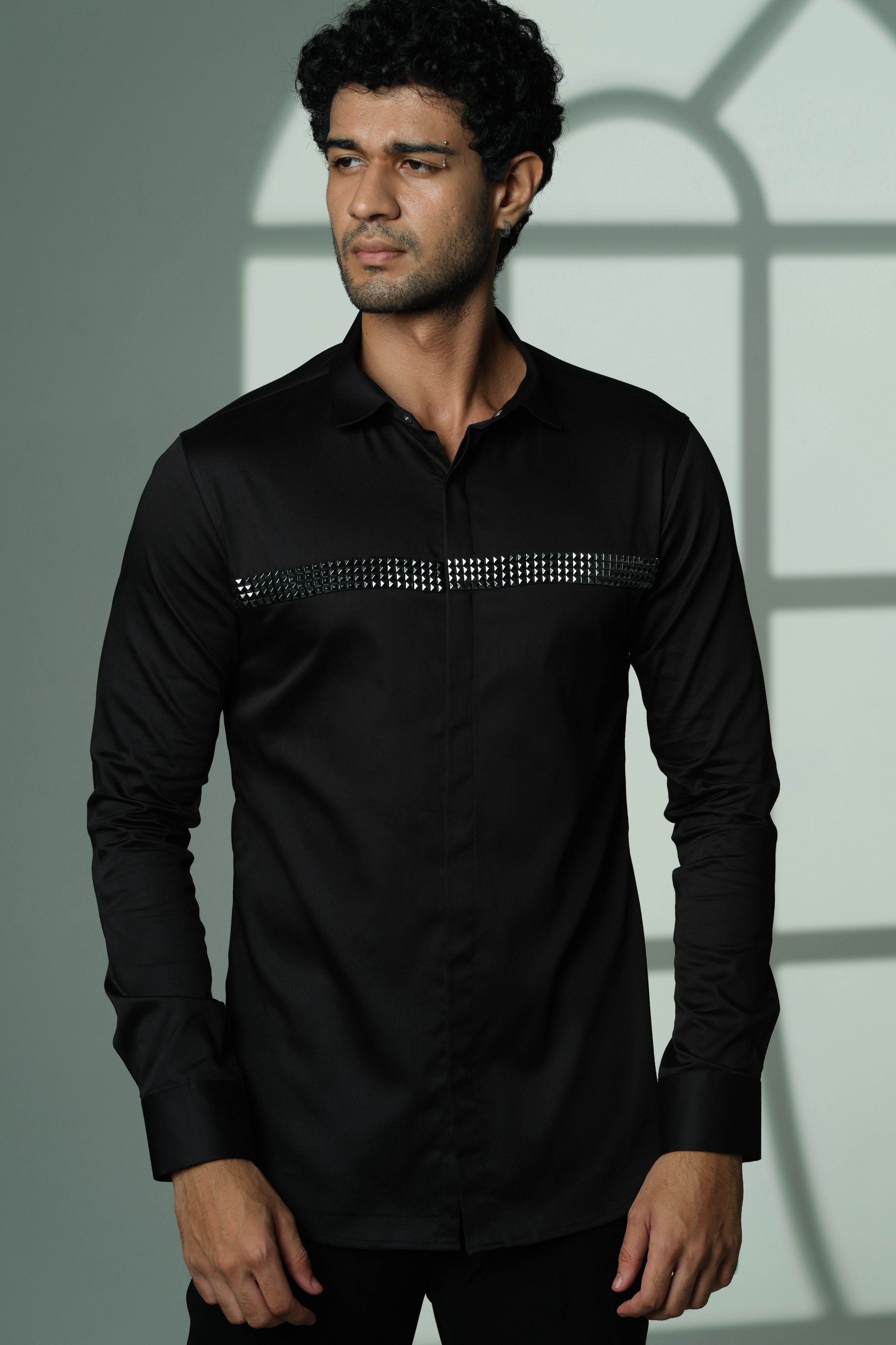 Black Shirt With Quad Pyramid Lines On Chest